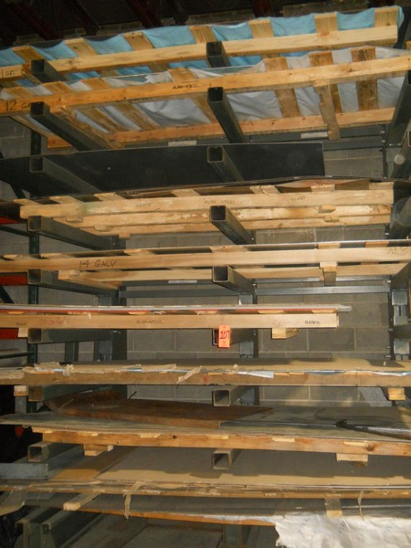 Section Cantilever Racking with Inventory Contents - Image 4 of 7