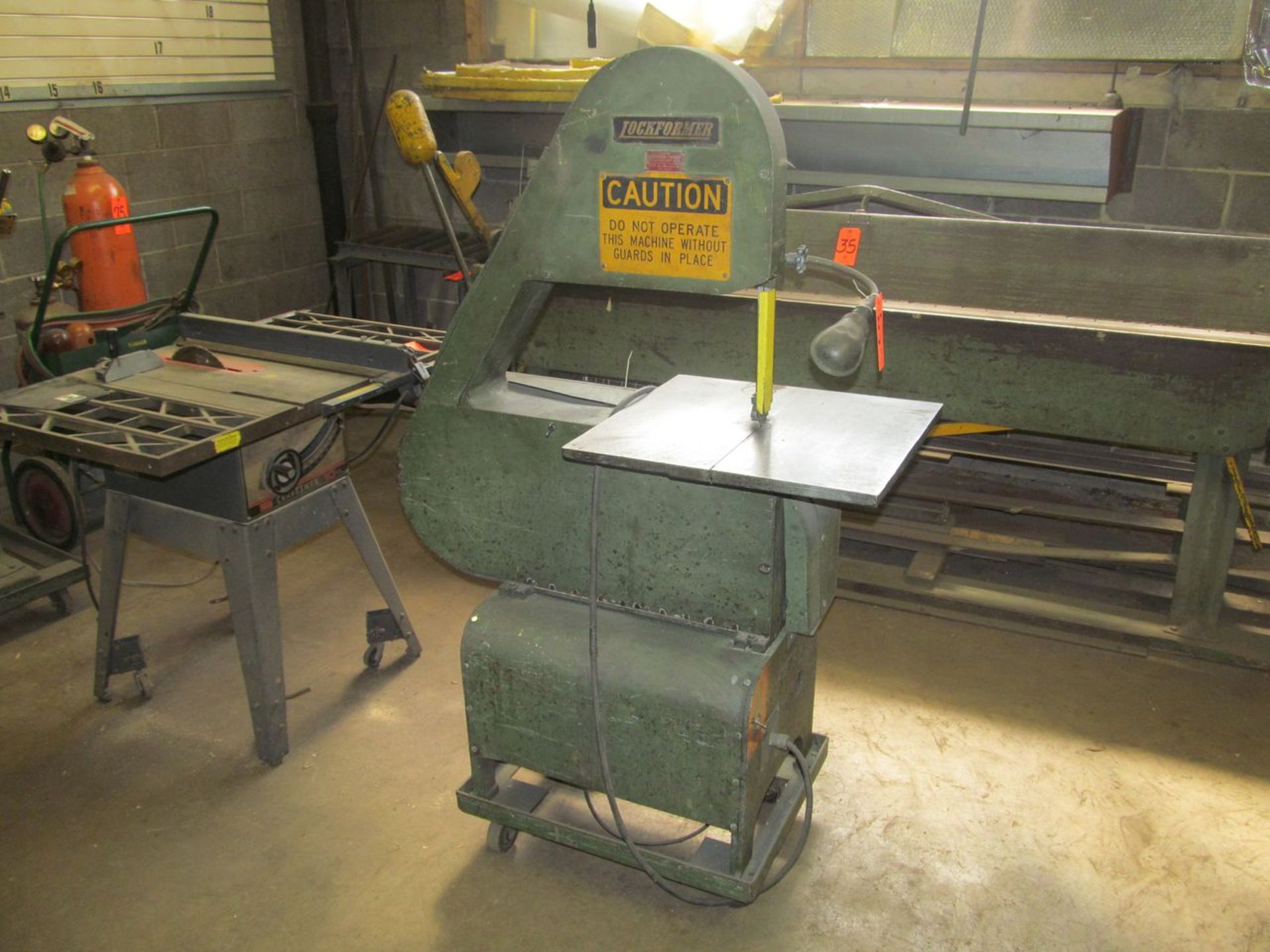 Lockformer Model 24-S Bett-Marr Vertical Band Saw, S/N: 3211; with 24 in. Throat, on Portable Stand - Image 2 of 7