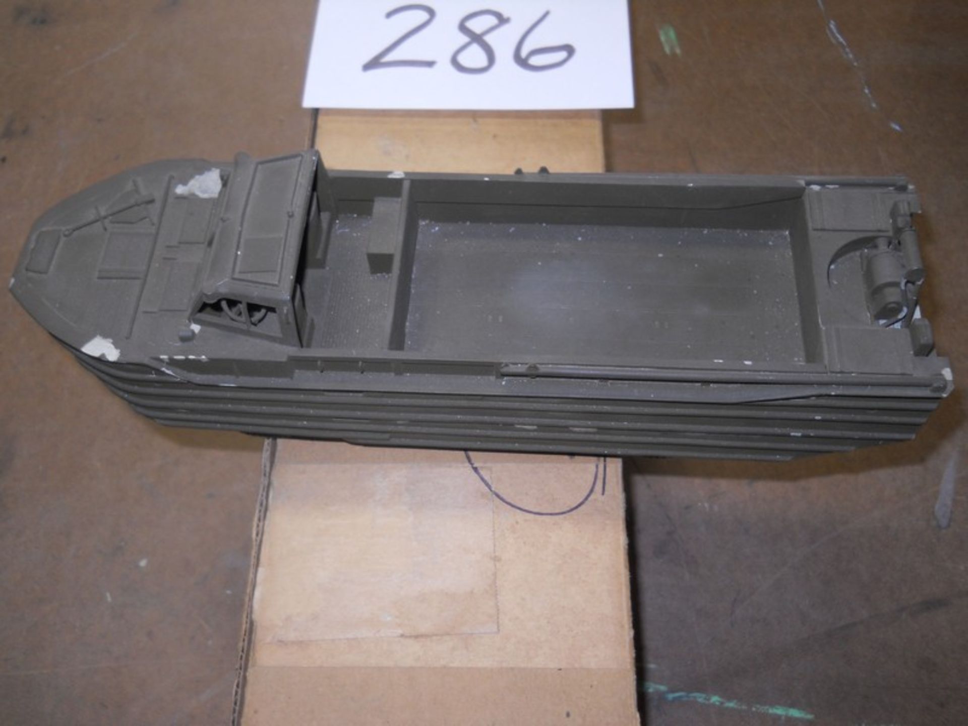Model Amphibious Vehicle - Image 3 of 4