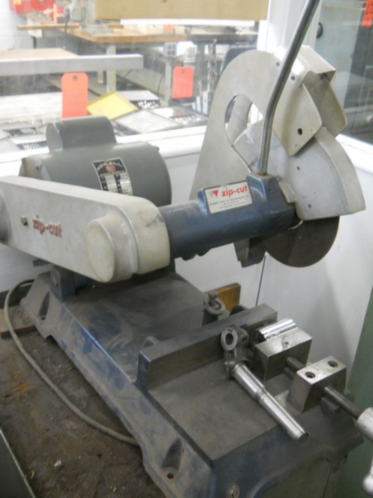 Waber 7 in. Zip-Cut Bench-Top Abrasive Cut-Off Saw; with 8: Blade Diameter; 1-HP; Rolling Base - Image 4 of 4