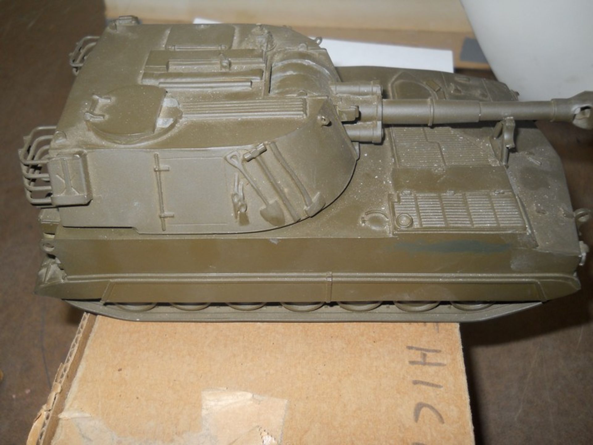 Model Tank - Image 5 of 6