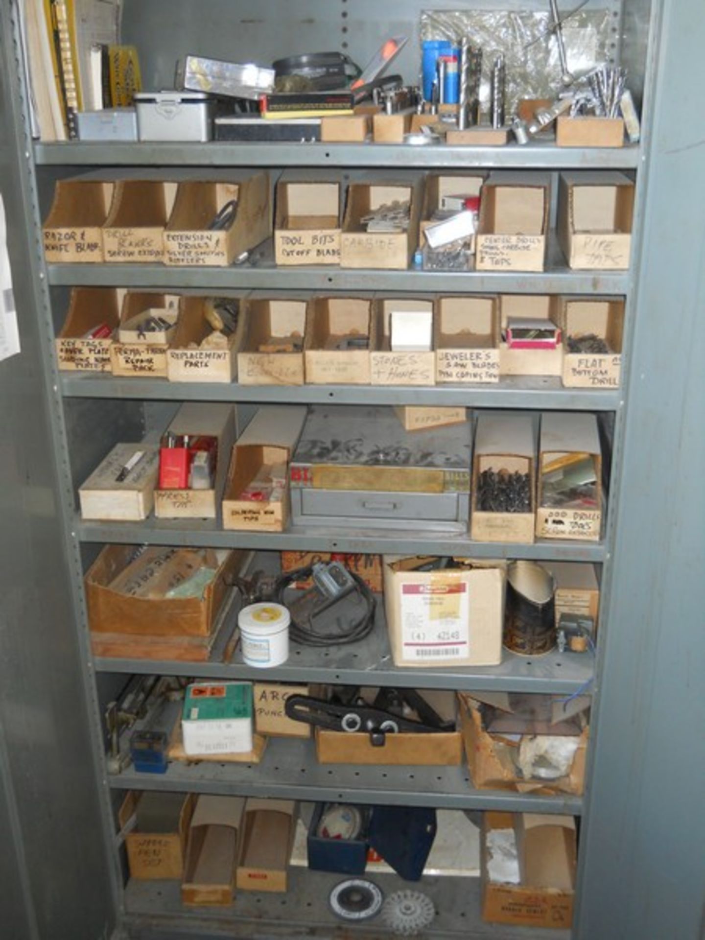Lot - Shop Cabinet & Contents - Image 3 of 7