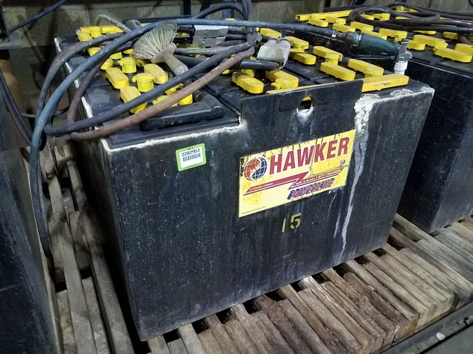 Hawker Powersource Model EO-583 36-Volt Spare Forklift Battery, type 018085F27, hour capacity 1105