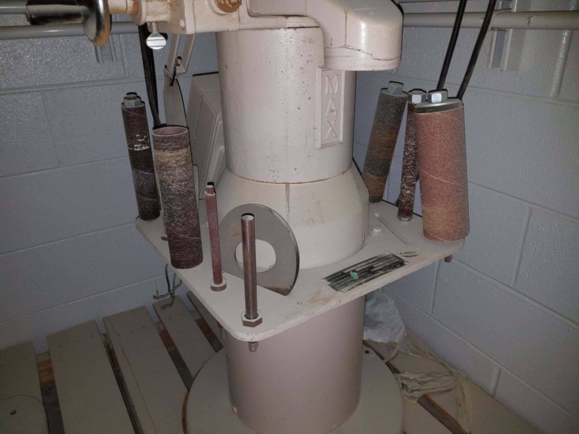 Max VSI-18 Vertical Spindle Sander, 1-hp, 480v. s/n 88358. (Pattern Shop) - Image 3 of 4