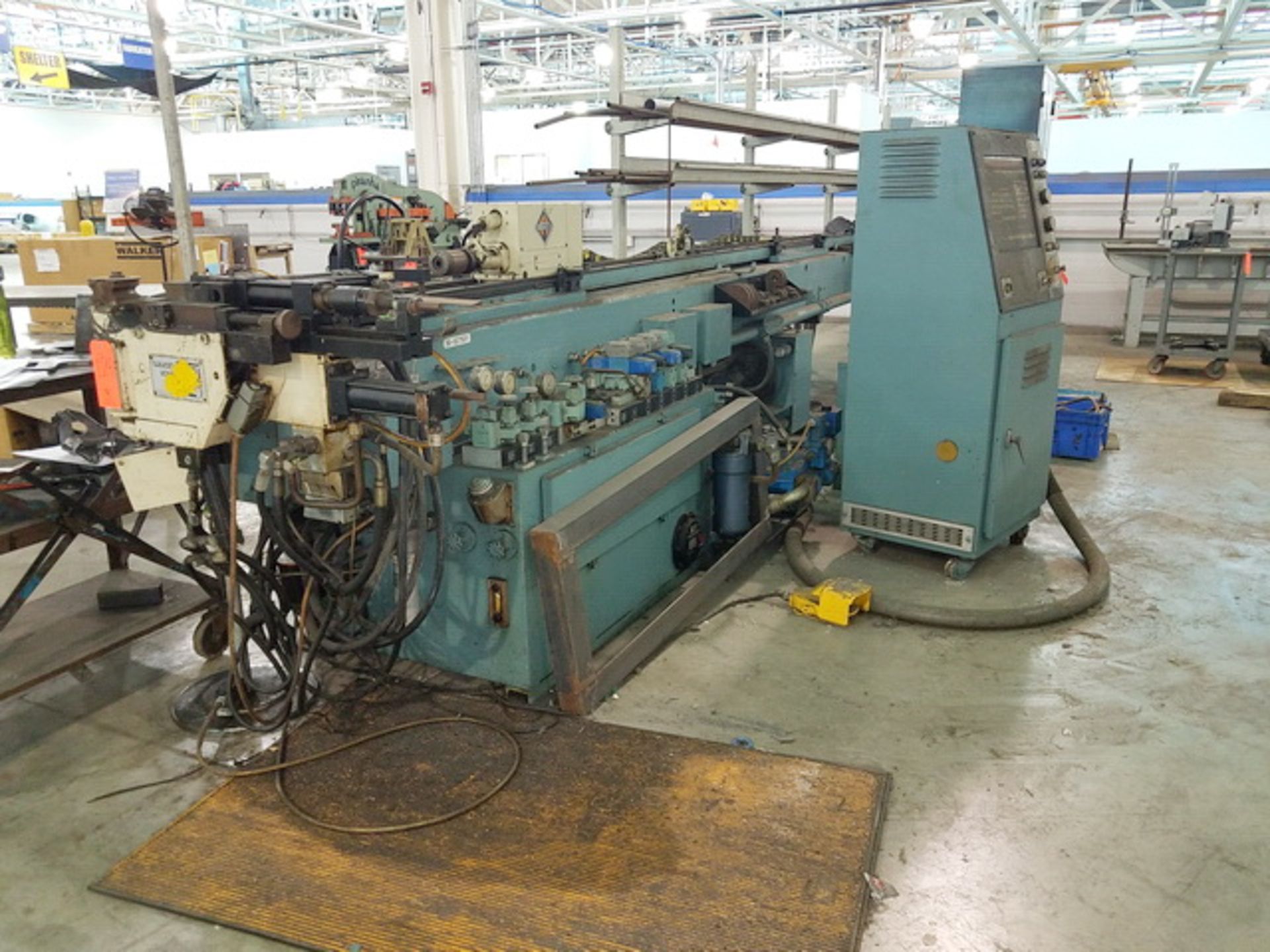 Eaton Leonard VB75-HL Vectorbend CNC Bender, VE-Log controller, 480v. S/N 3949582, A# 41051. (