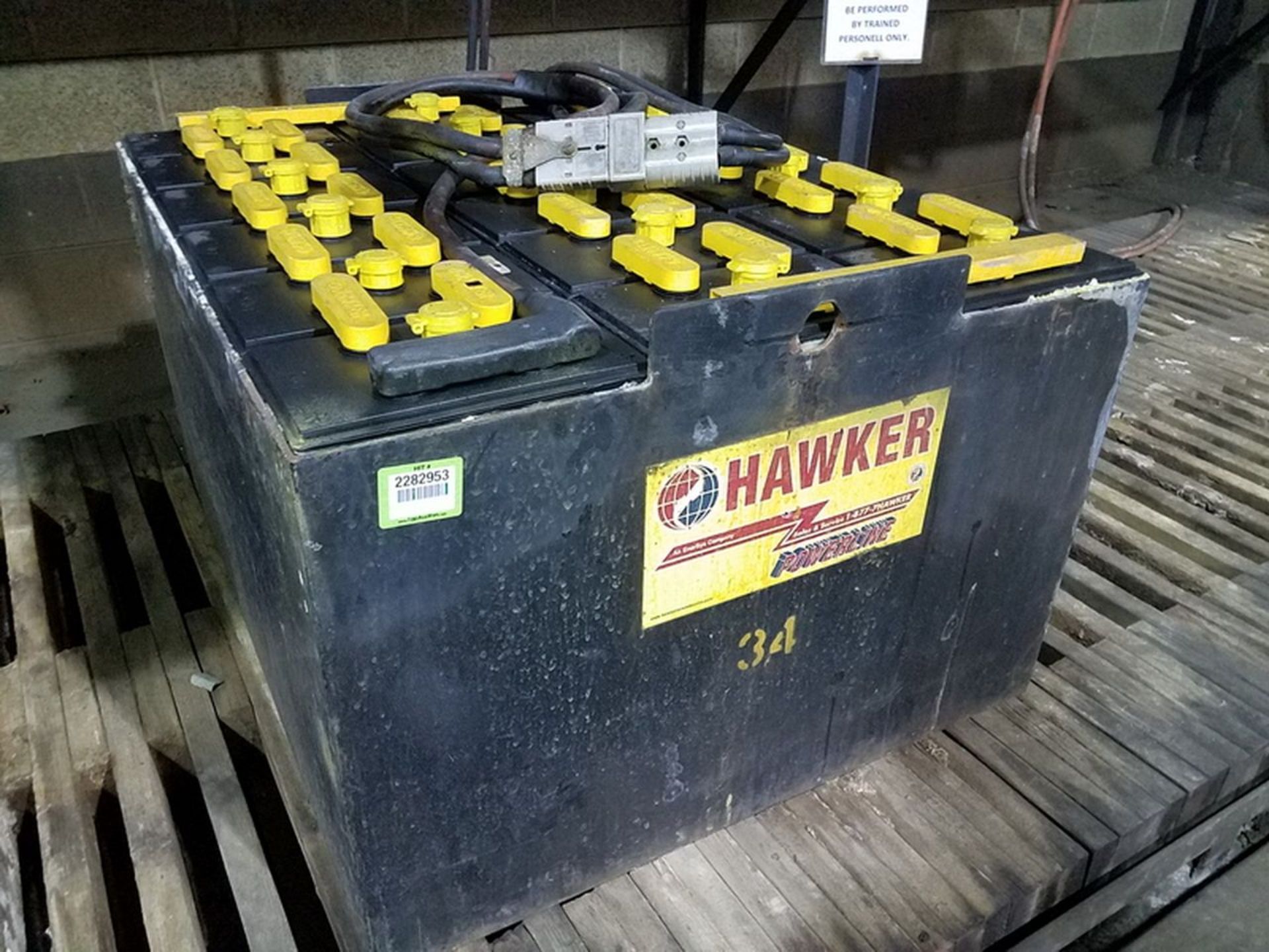 Hawker Powersource Model EO-583 36-Volt Spare Forklift Battery, type 018085F27, hour capacity 1105