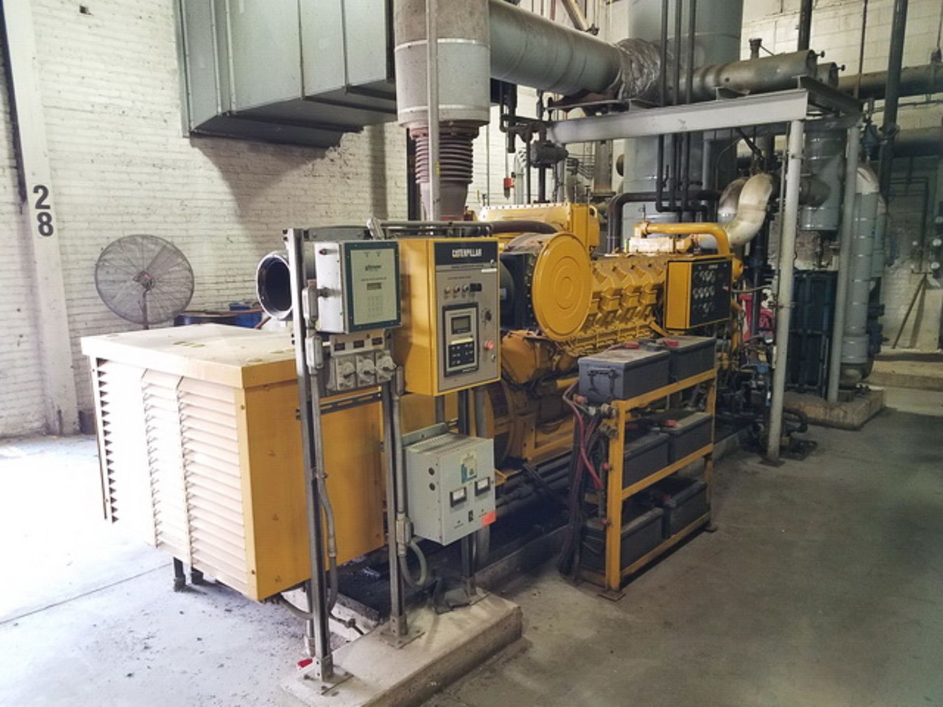 Caterpillar 3516 Generator Set, fuel natural gas, 962 KVA, 770 KW, rating .8 COS@ 60 Hertz, 3ph, 6