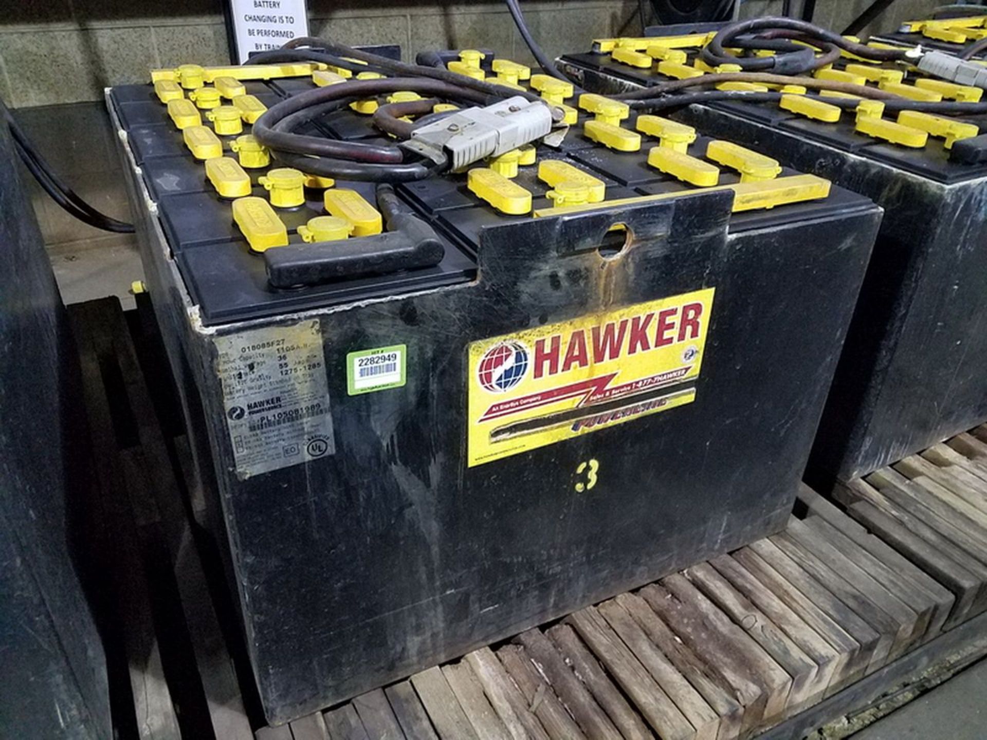 Hawker Powersource Model EO-583 36-Volt Spare Forklift Battery, type 018085F27, hour capacity 1105