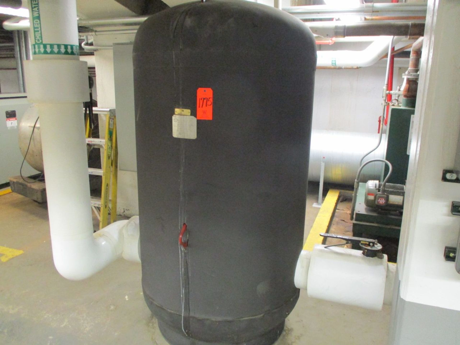 (3) Vertical Pressure Tanks, Exterior Insulation (MP40712, 40713 & 40714) (Basement CZ-46) - Image 5 of 6
