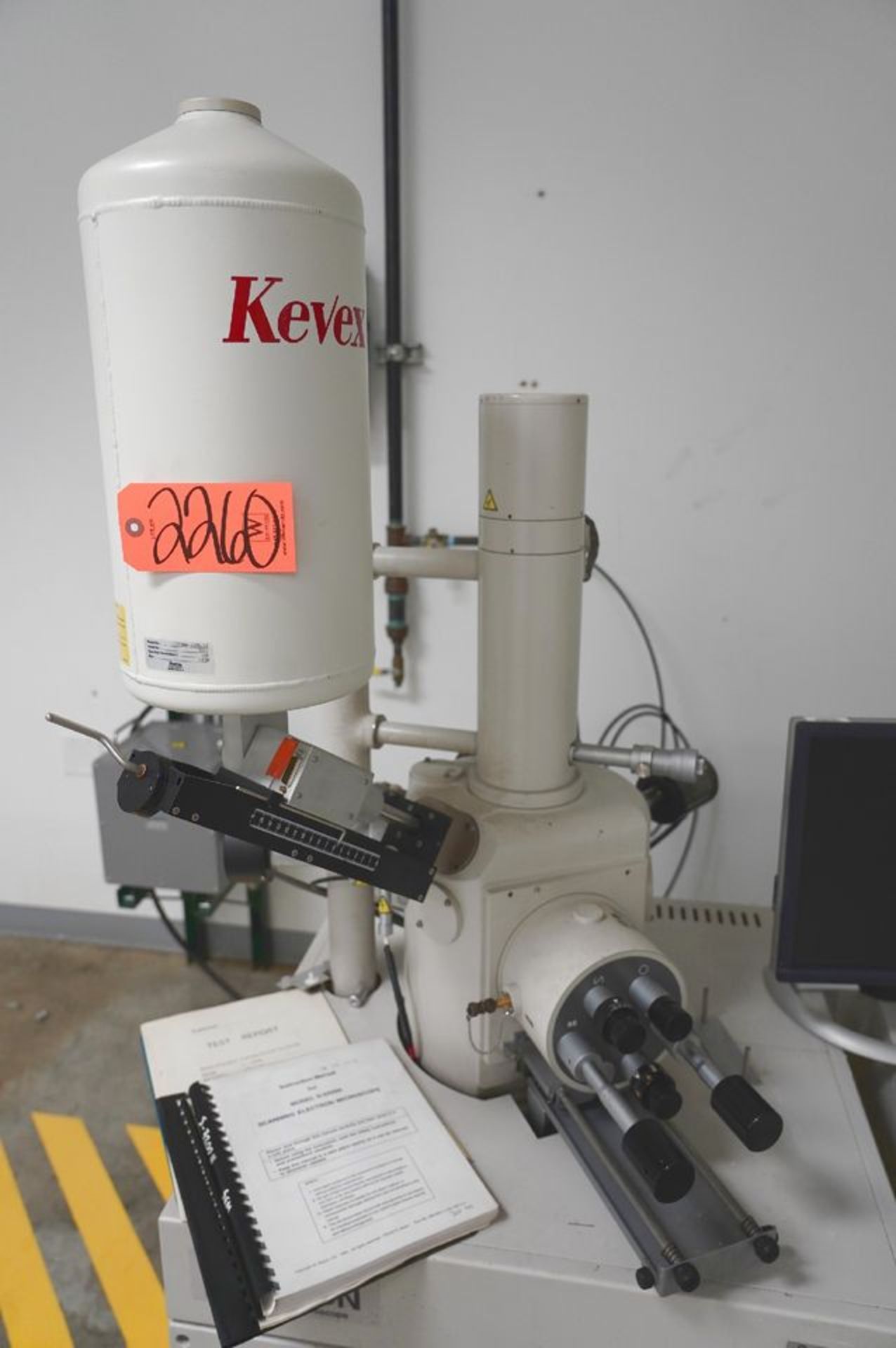 Hitachi S-3200N Scanning Electron Microscope, S/N 320-03-01 with GW Infrared Chamber Scope ( - Image 4 of 19