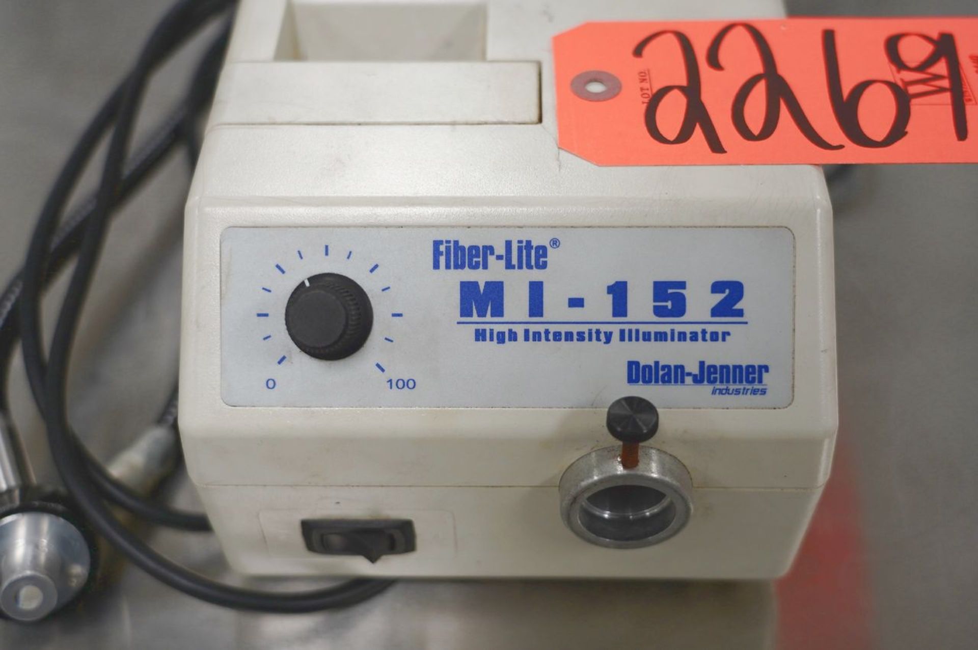 Dolan-Jenner Fiber Lite MI-152 High Intensity Illuminator, S/N 3710423, 115 Volts, 3 Amps, 50/60 - Image 2 of 5