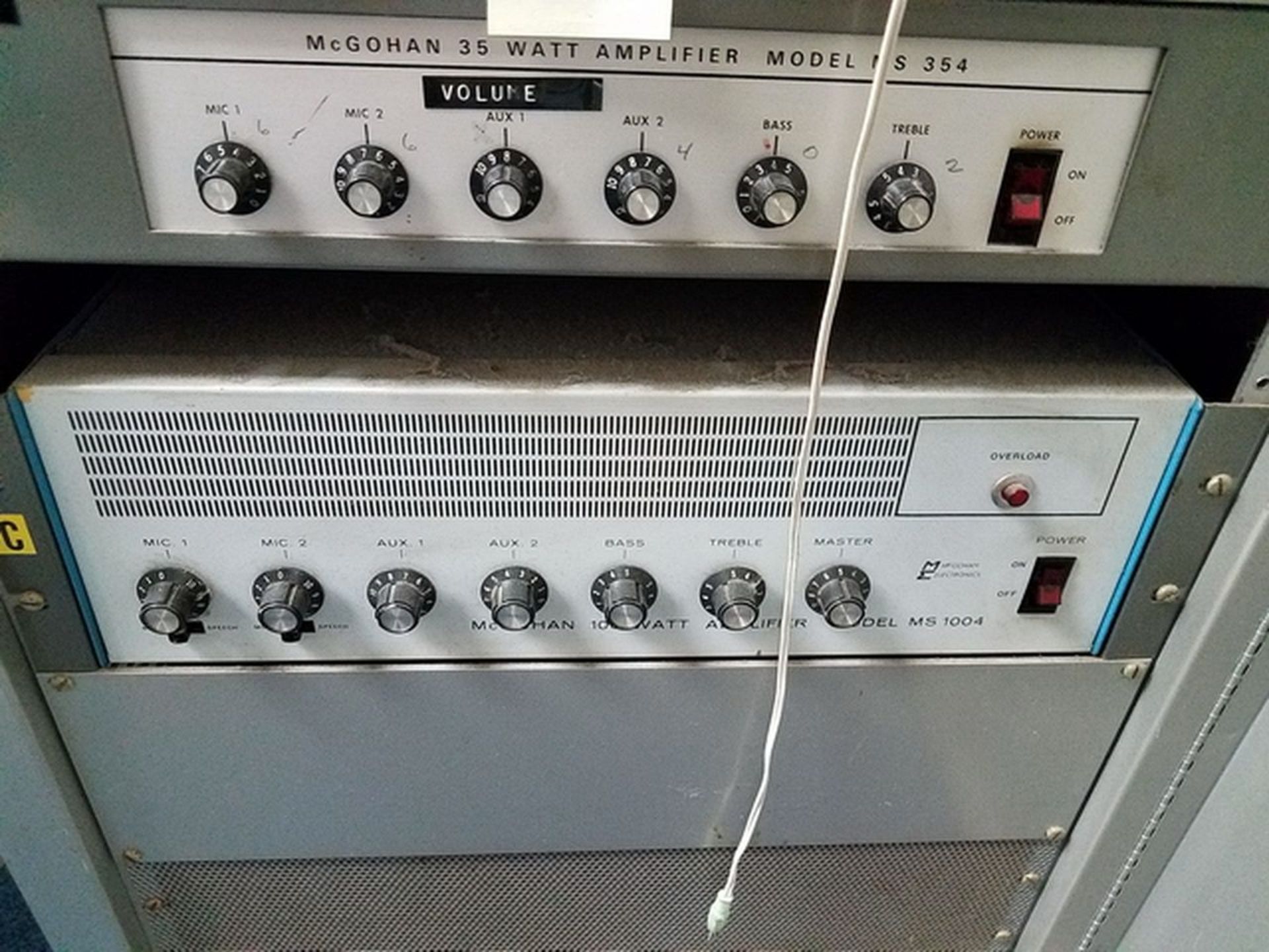 Audio Rack & Contents. Loc: Basement Fitness Room. (Bsmt Fitness Room) - Image 6 of 6