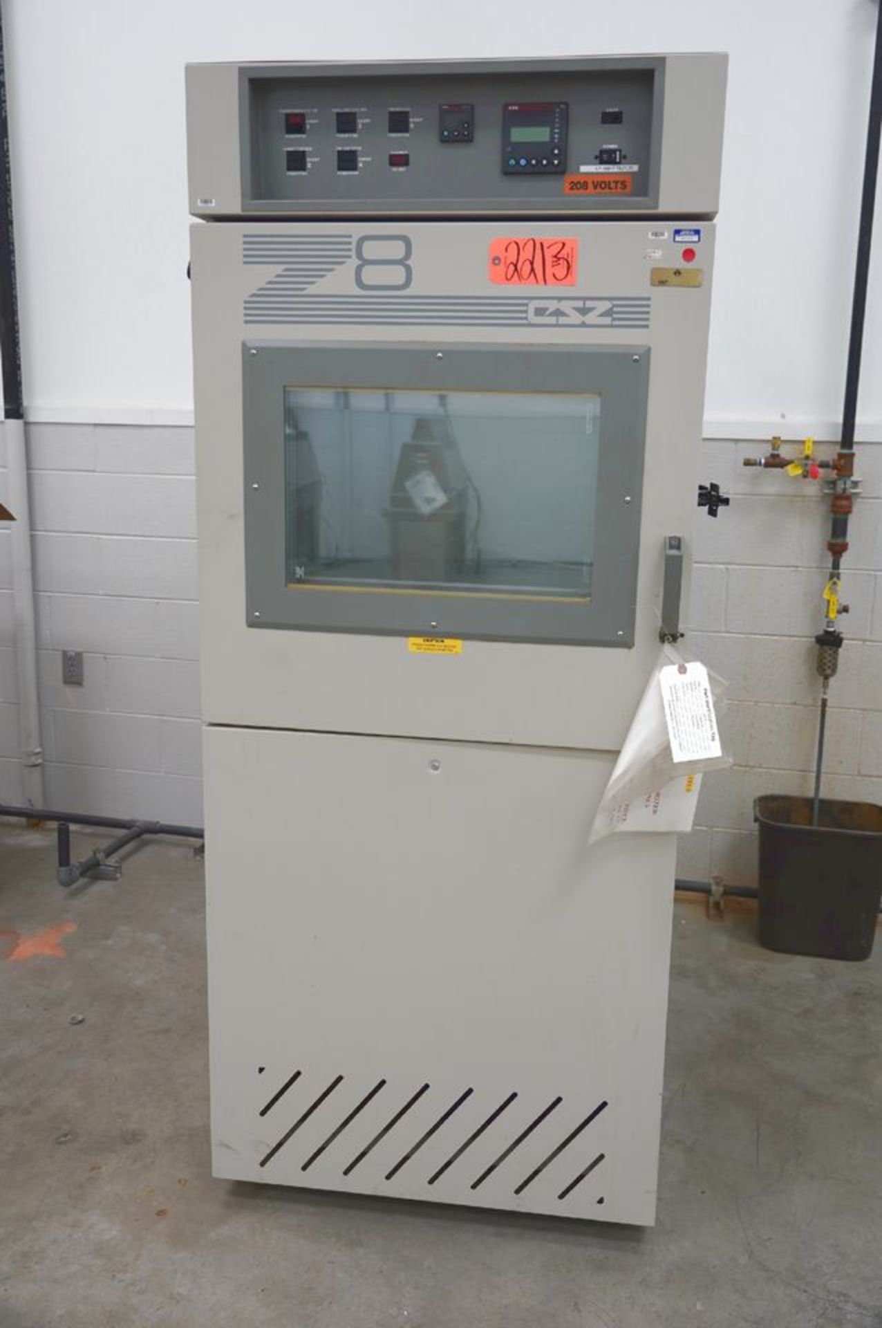 ESZ Z-8-1-1-H/AC Environmental Test Chamber, S/N Z0013290, 208 Volts , 60 Hz, 3 Ph, 23FL Amps,