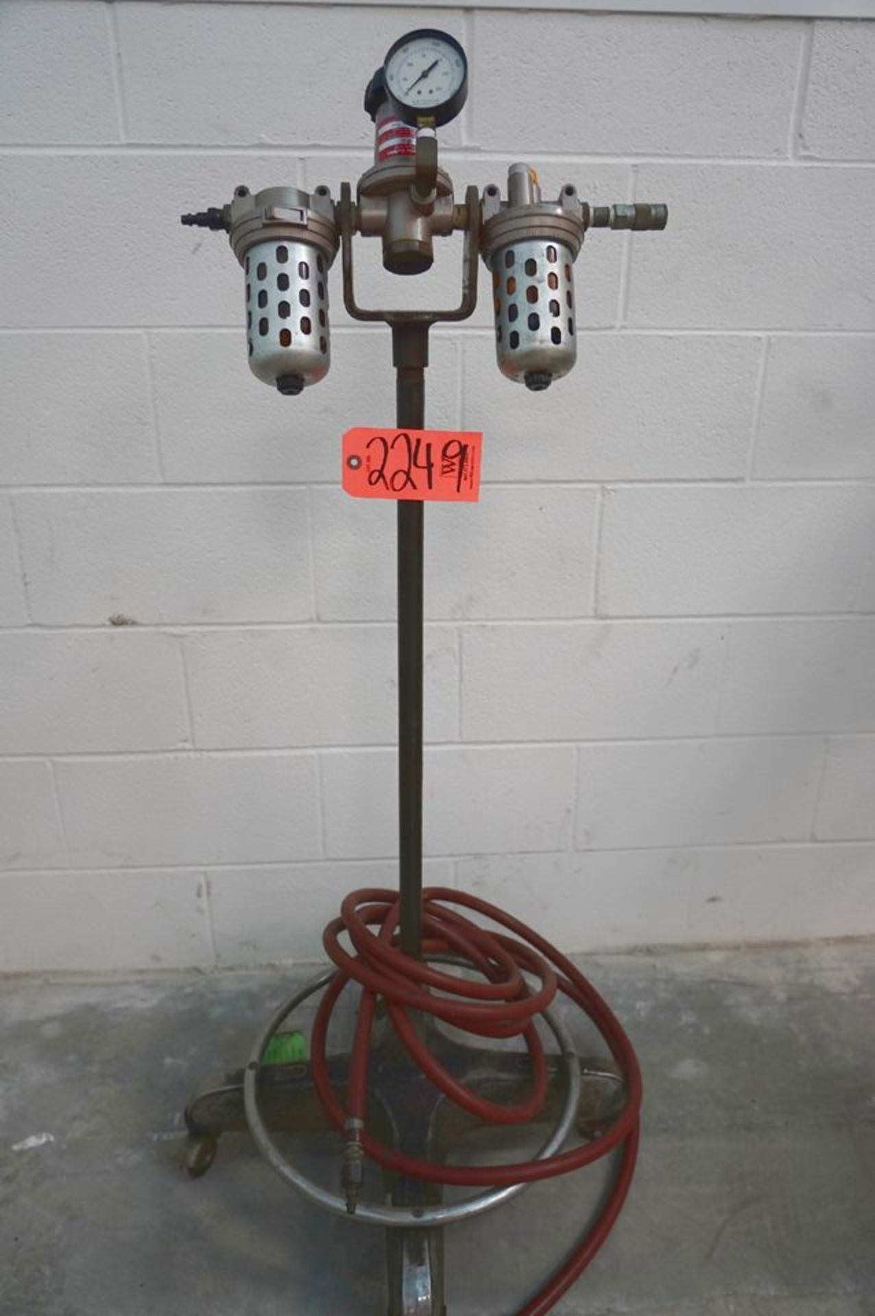 Portable Air Regulator/Water Separator on Rolling Stand (Materials Lab)