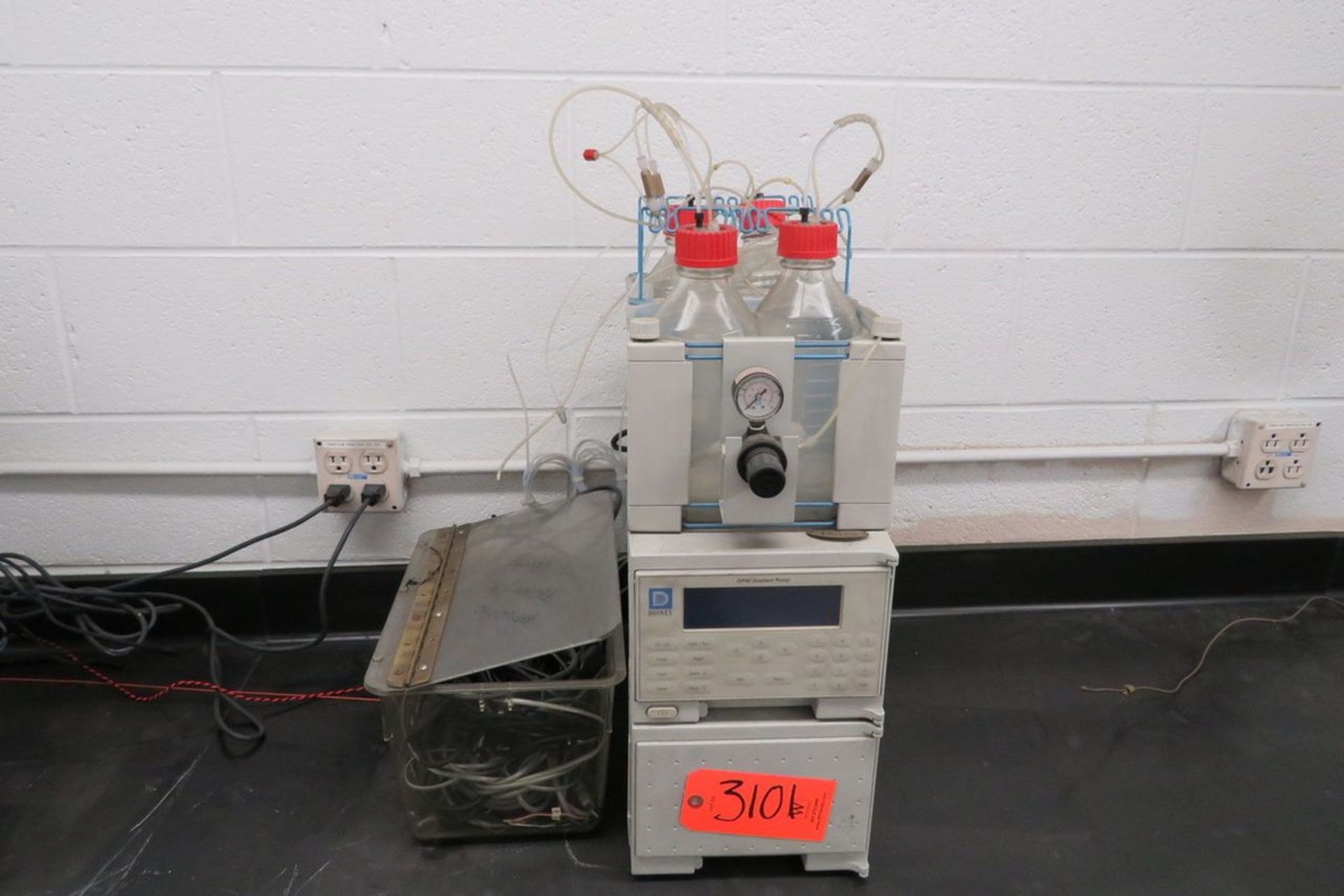 Dionex GP40 Gradient Pump (Basement, CY 76, Chemistry Lab)