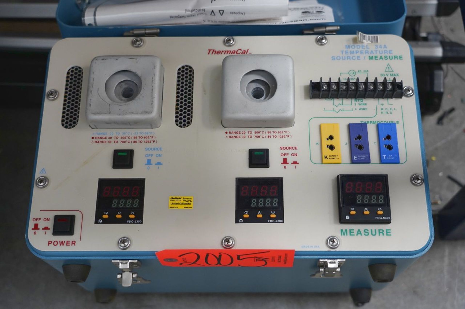 ThermaCal 34A Temperature Source / Measure, S/N 7834 (Instrumentation and Electronics Lab ) - Image 2 of 5