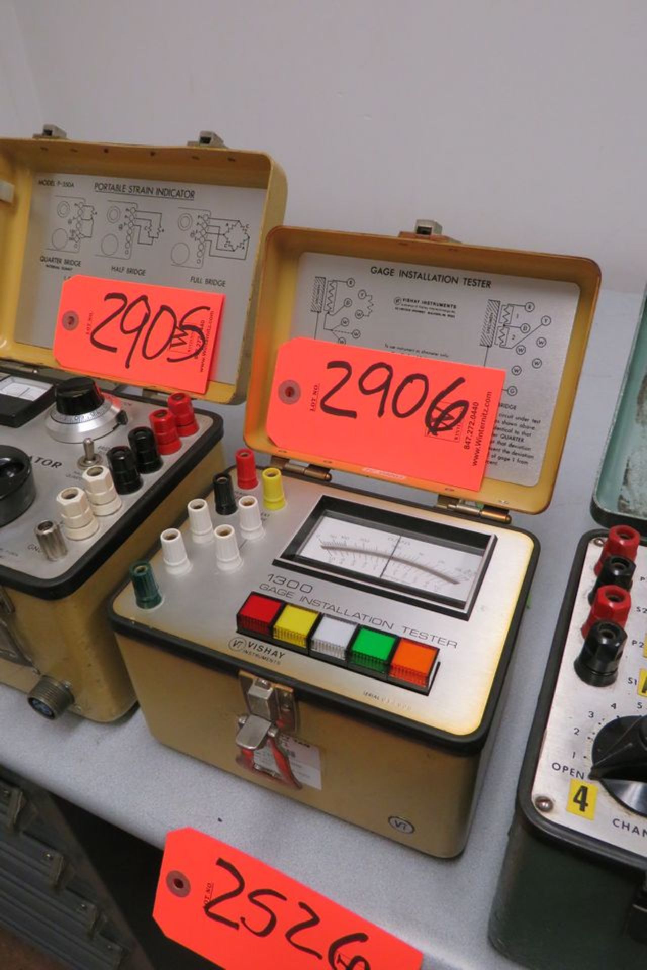 Vishay Instruments 1300 Gage Installation Tester (Stress Lab)