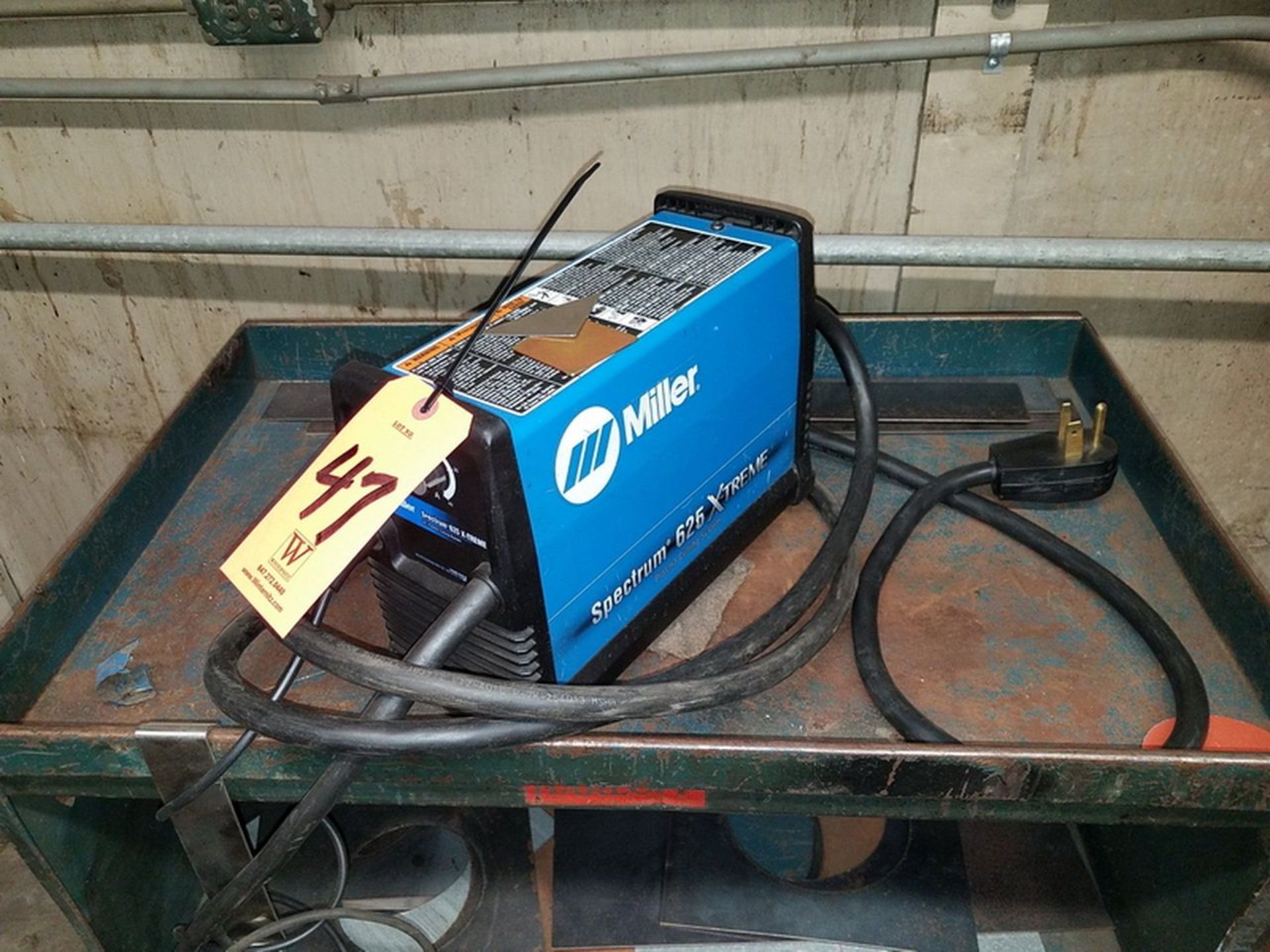 Miller Spectrum 625 X-Treme DC Plasma Cutting System; S/N: MB110024P; with Gun, 20A/140V-40A/140V - Image 2 of 6