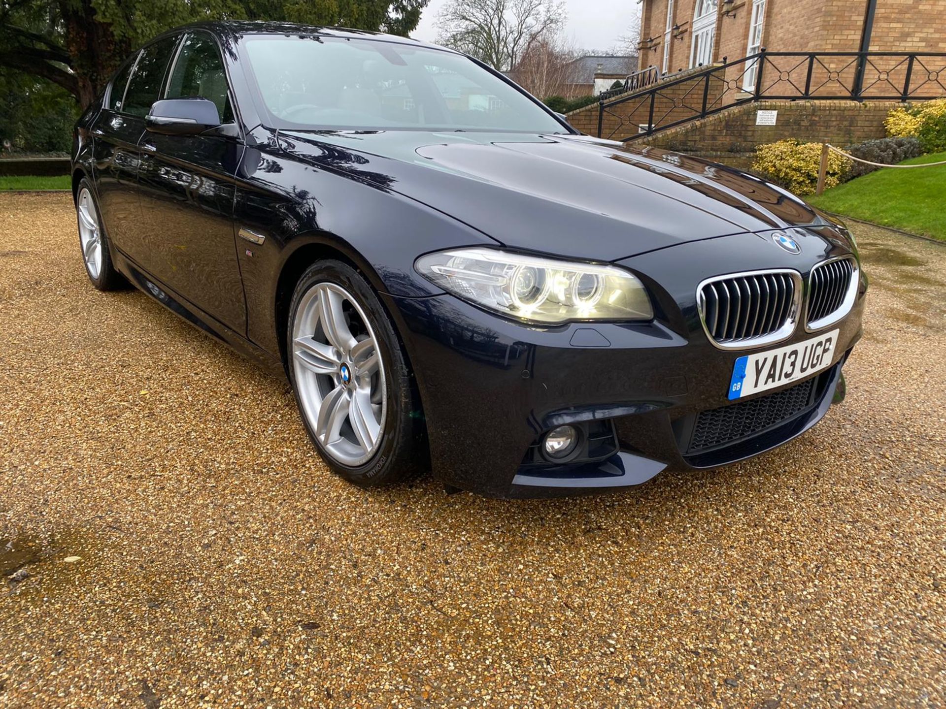 BMW 530D 3.0 M Sport Auto - 255 BHP - 2013 13 Reg - Service History - Cream Leather - Reverse Cam - Image 3 of 42