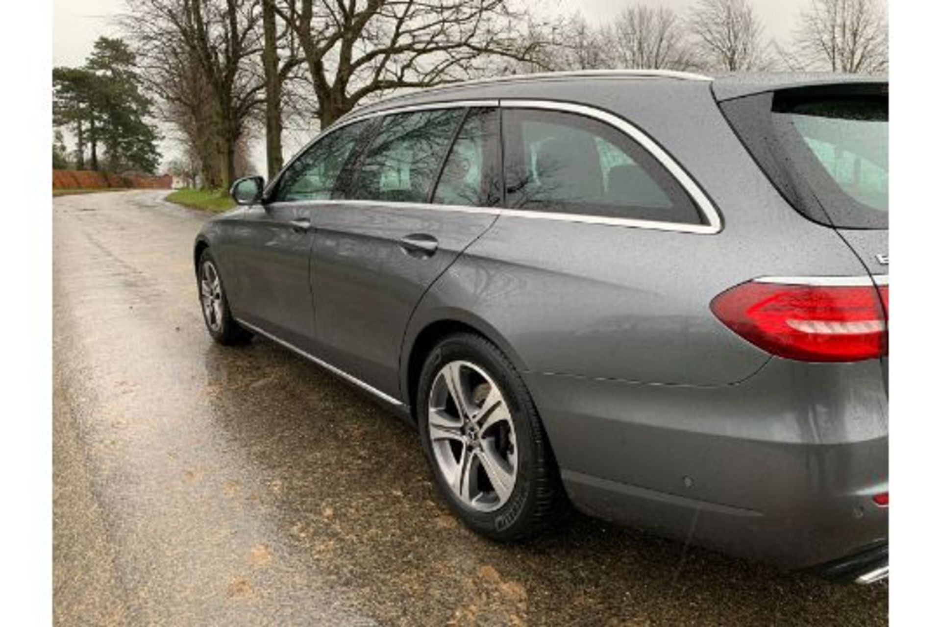 Reserve Met - Mercedes E220d Special Equipment Estate 9G Tronic Auto - 2019 Model - COMMAND Nav - Image 8 of 34