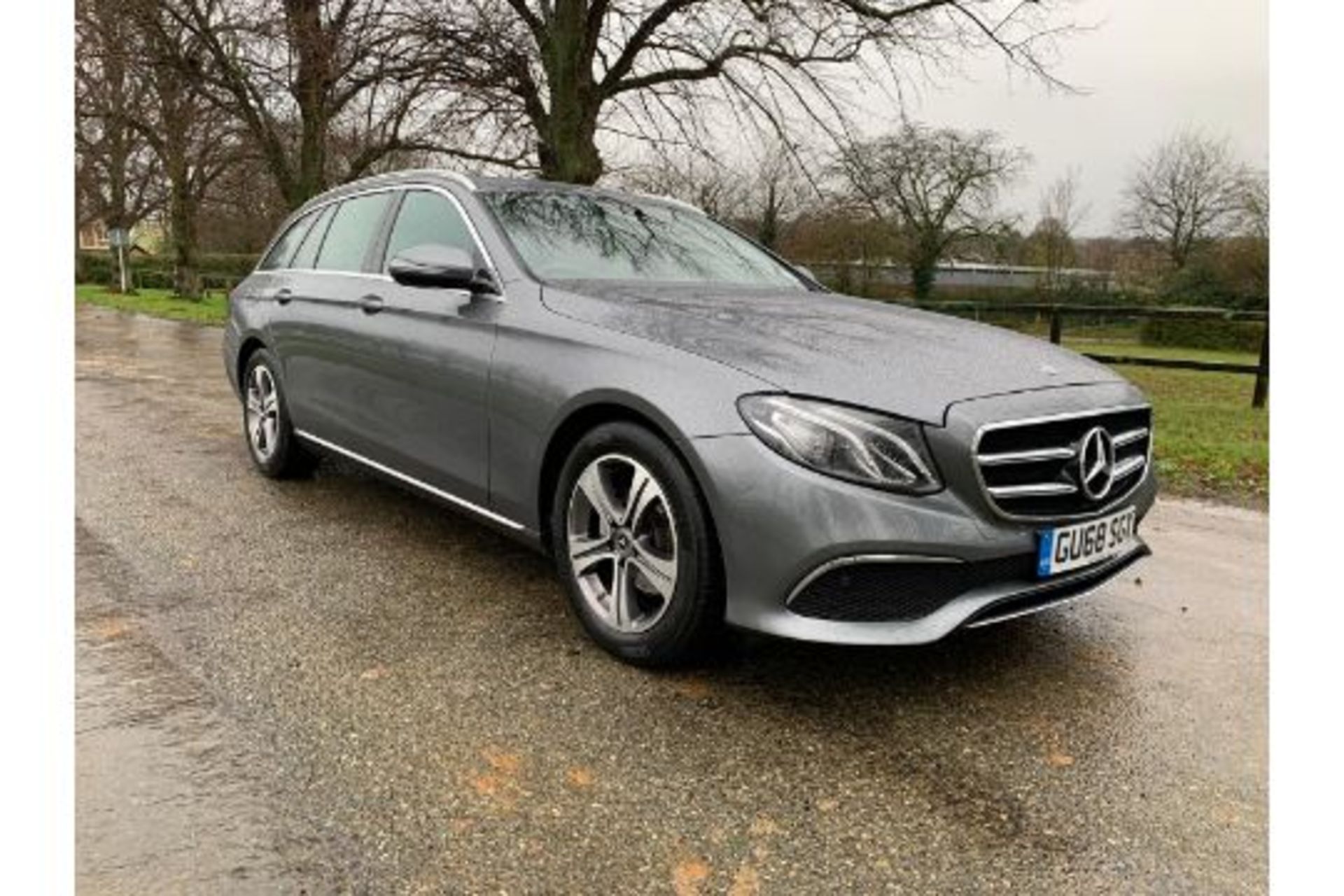 Reserve Met - Mercedes E220d Special Equipment Estate 9G Tronic Auto - 2019 Model - COMMAND Nav