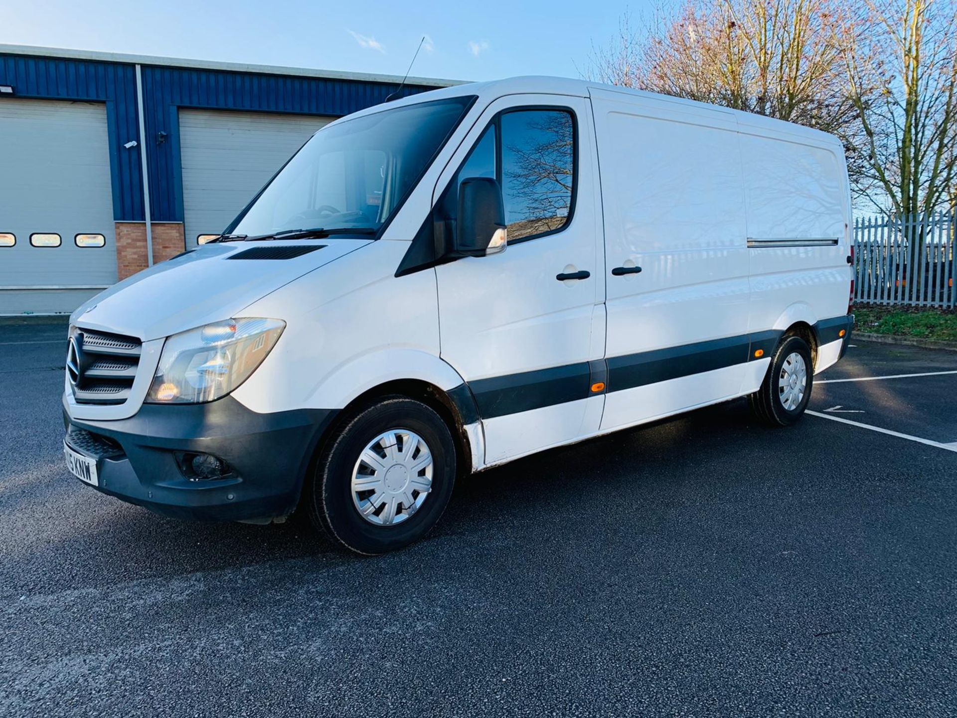 Mercedes Sprinter 313 CDI 6 Speed 129 BHP MWB - 2015 15 Reg - AIR CON - SAT NAV - 1 Keeper From New - Image 2 of 24