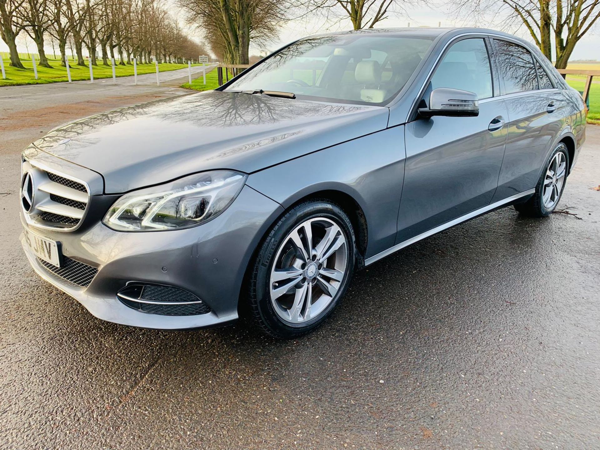 (Reserve Met)Mercedes E220d Special Equipment Auto - 2016 Reg- Black Leather Sat Nav- Only 34k miles - Image 9 of 34