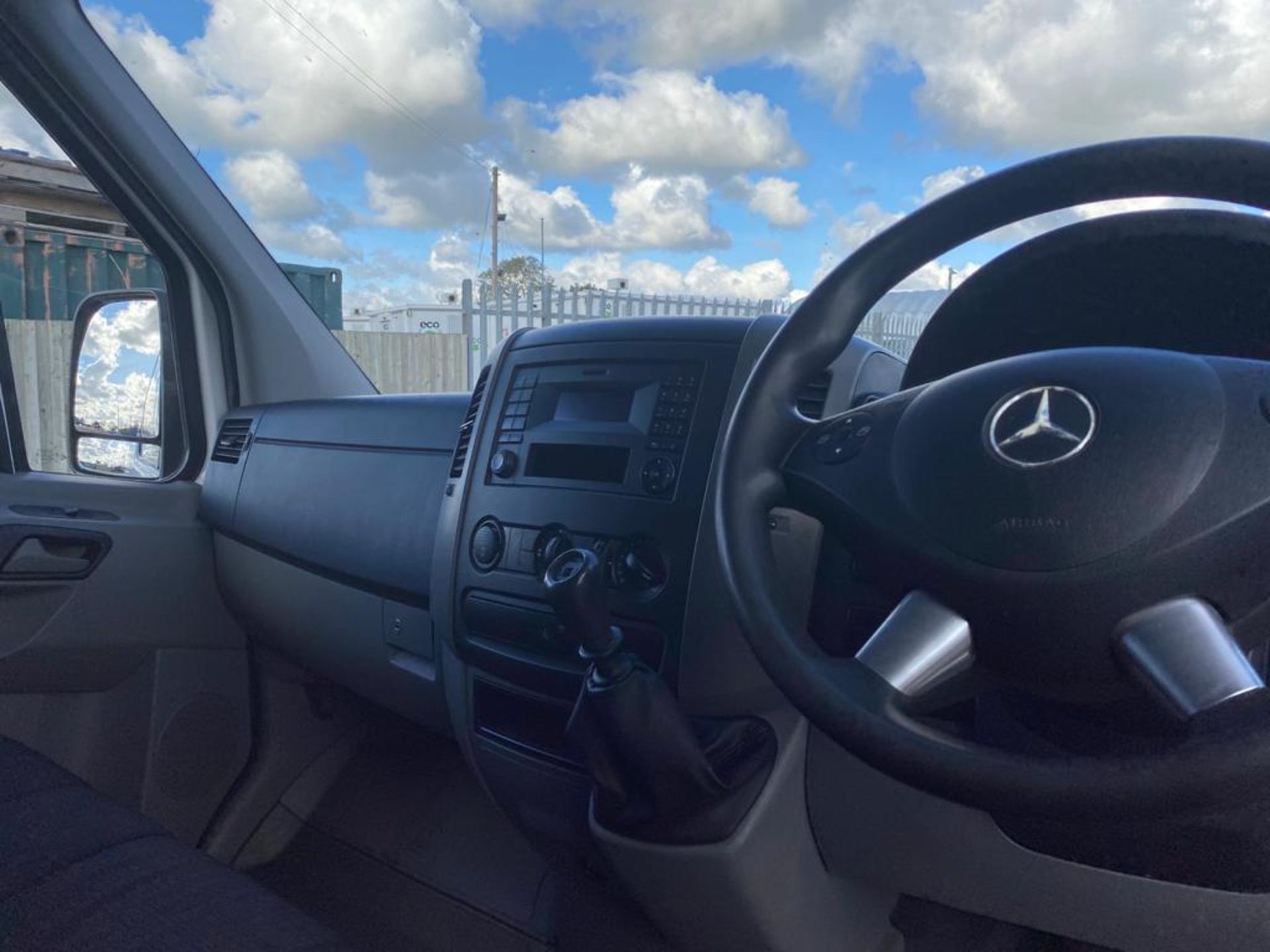 (RESERVE MET)Mercedes Sprinter 313 CDI LWB High Roof - 6 Speed - 2015 Model - Ply Lined - Image 8 of 11