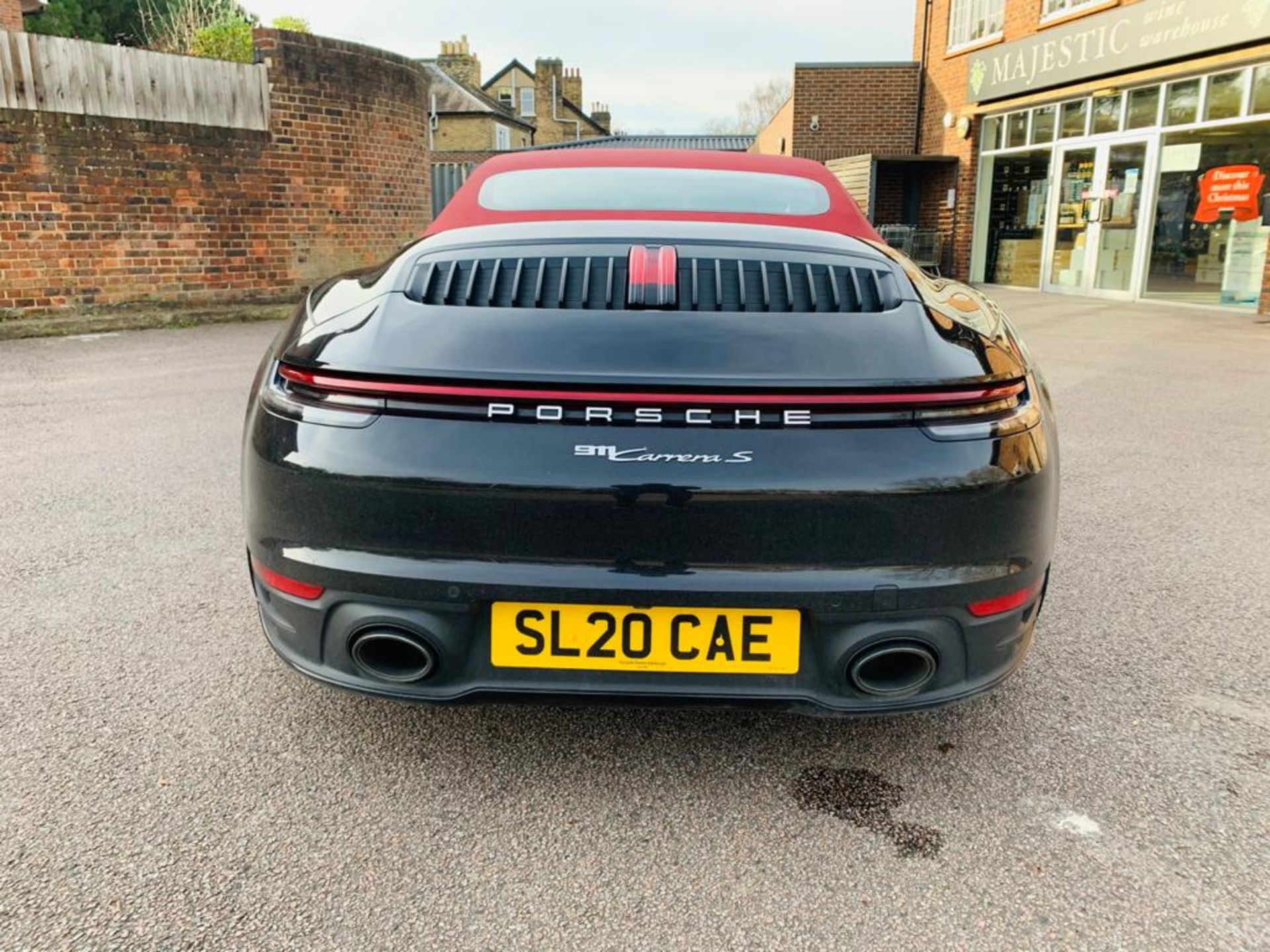 (RESERVE MET) Porsche 911 Carrera S-A Cabriolet (992 Model) - Auto (PDK) - 2020 20 Reg - 379 BHP - - Image 4 of 12