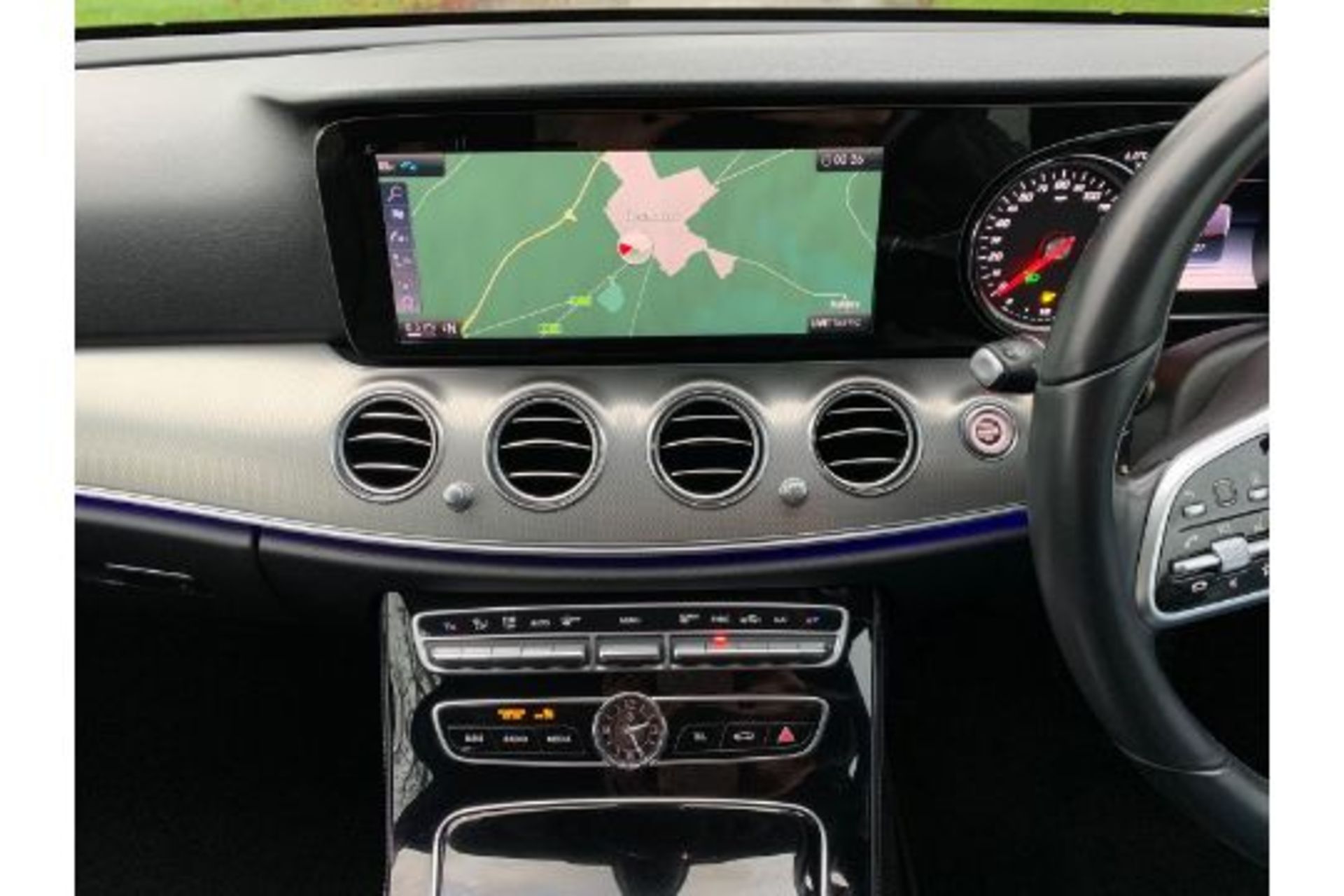 Reserve Met - Mercedes E220d Special Equipment Estate 9G Tronic Auto - 2019 Model - COMMAND Nav - Image 26 of 34