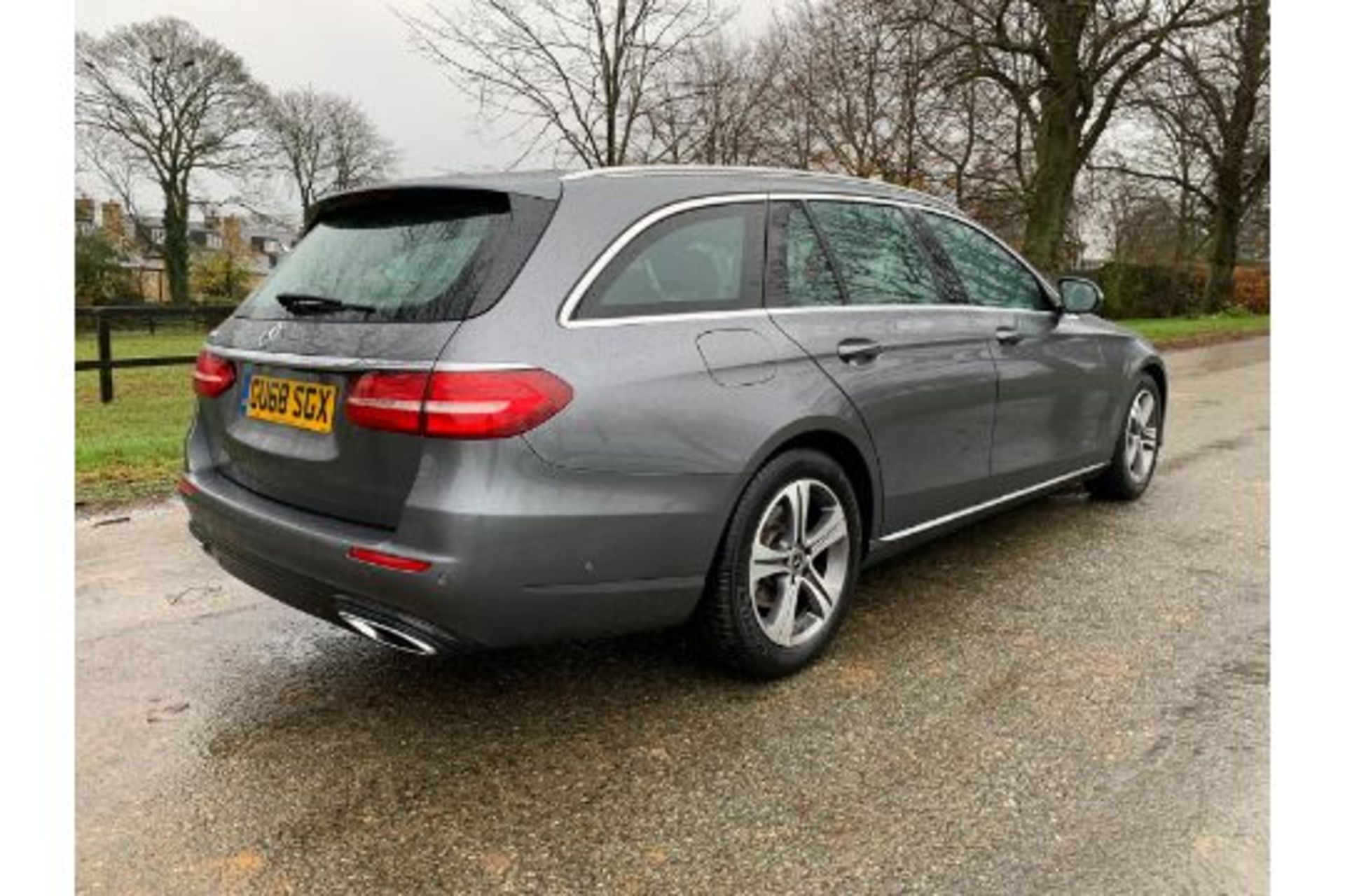 Reserve Met - Mercedes E220d Special Equipment Estate 9G Tronic Auto - 2019 Model - COMMAND Nav - Image 5 of 34