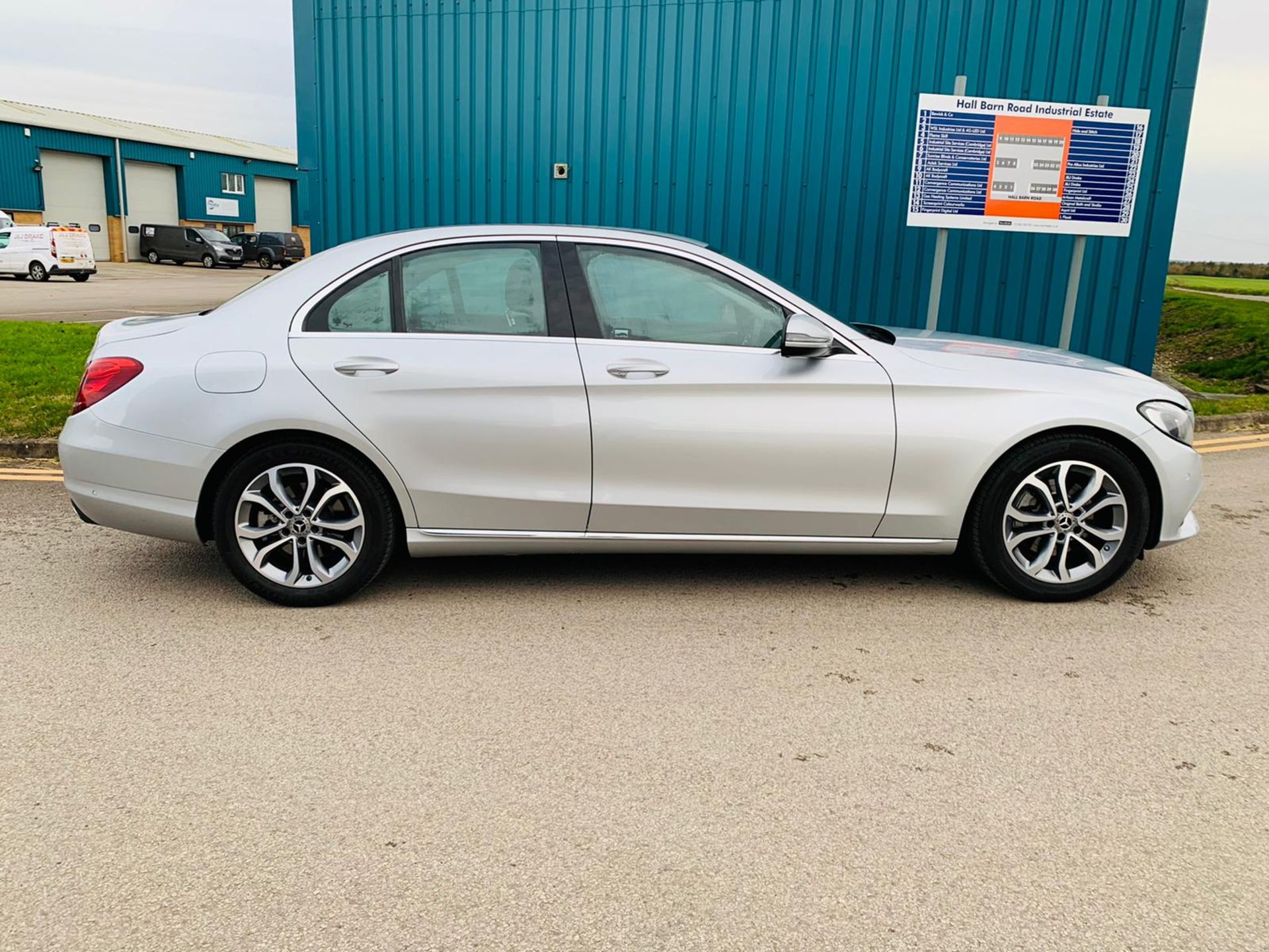 (RESERVE MET) Mercedes C220d *Sport* 9G Tronic Auto 2019 Model - Reversing Cam - Sat Nav -27k Miles - Image 7 of 38