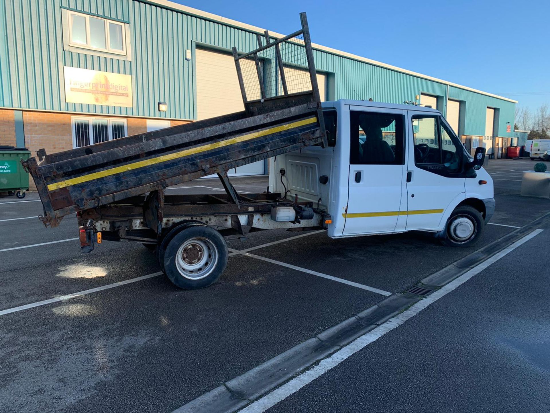 Ford Transit T350l 2.4 TDCI Double Cab Tipper (Crew Cab) - 2009 09 Reg - Image 2 of 15