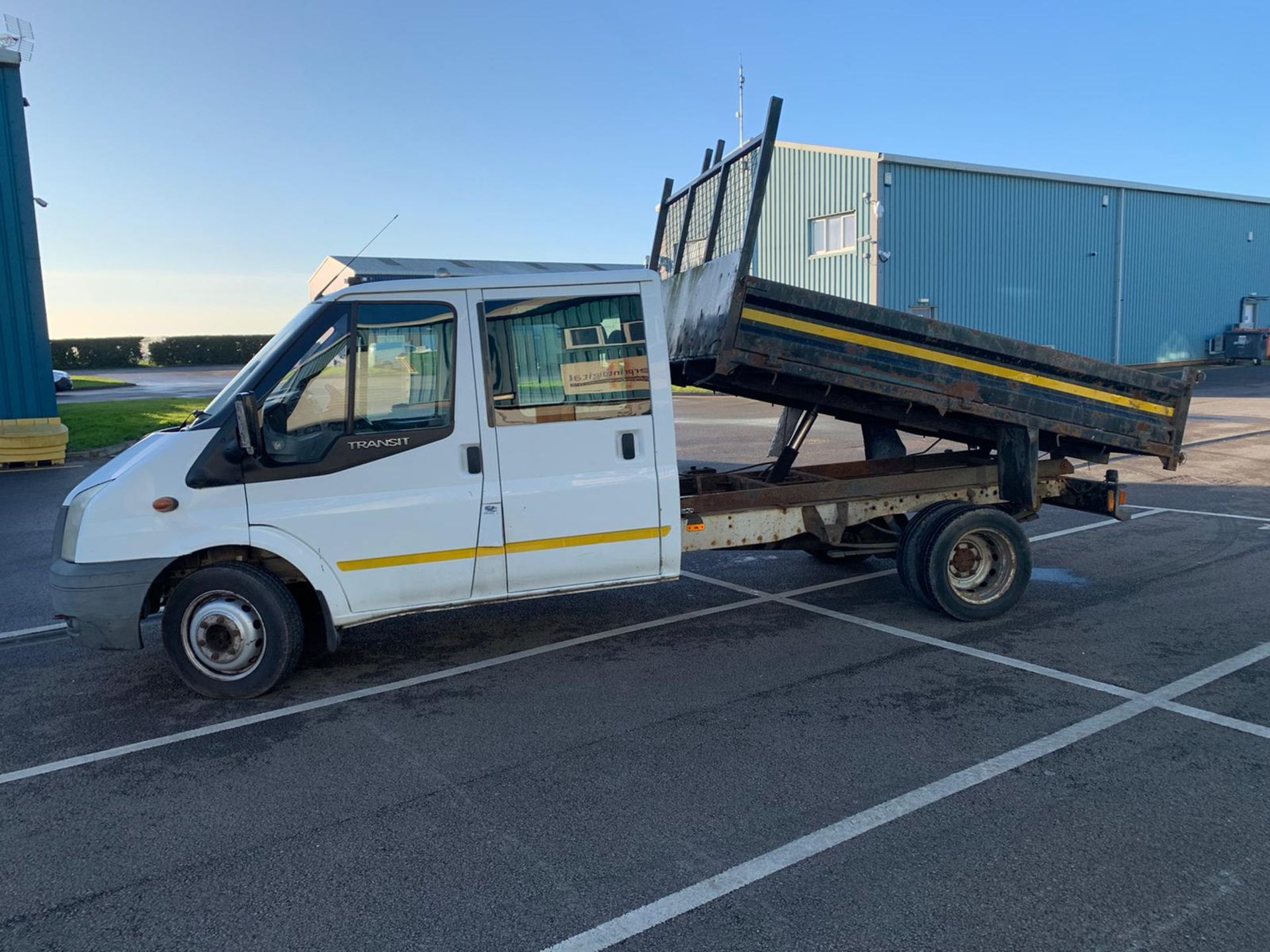 Ford Transit T350l 2.4 TDCI Double Cab Tipper (Crew Cab) - 2009 09 Reg - Image 3 of 15