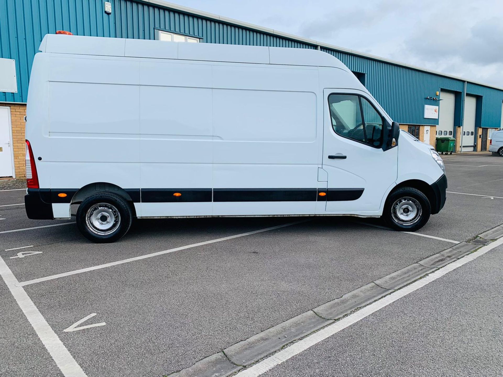 (RESERVE MET) Vauxhall Movano F3500 2.3 CDTI EcoFlex L3H2 LWB High 2017 17 Reg - Ply Lined- Only 79k - Image 5 of 18