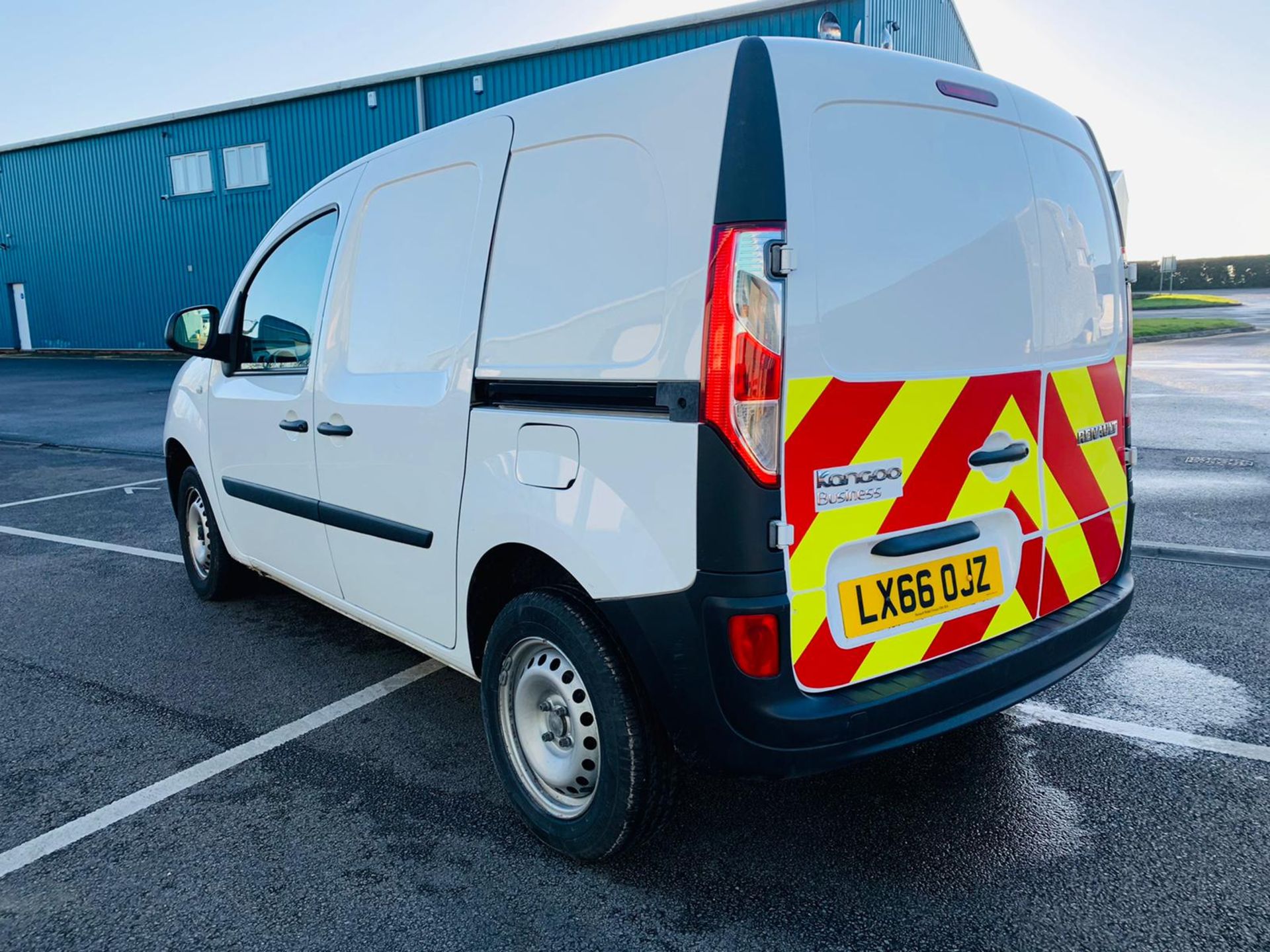 (RESERVE MET) Renault Kangoo ML19 1.5 DCI Business Edition 2017 Model - ULEZ Compliant - Euro 6 - Image 4 of 18