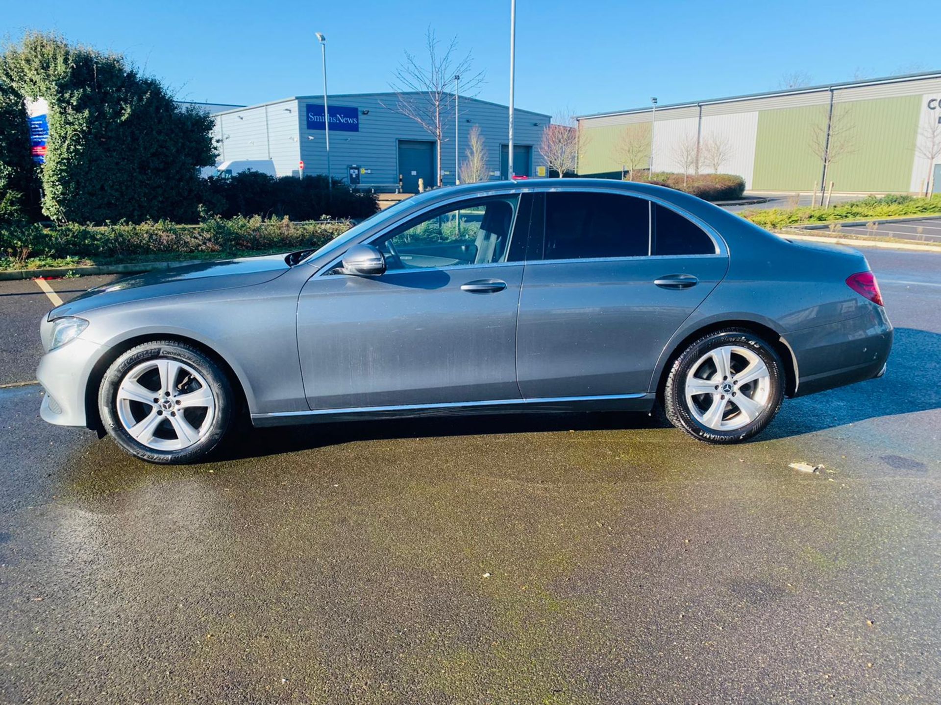 (RESERVE MET) Mercedes E220d Special Equipment Auto 2017 17 Reg - Sat Nav - Reversing Cam - Image 2 of 27