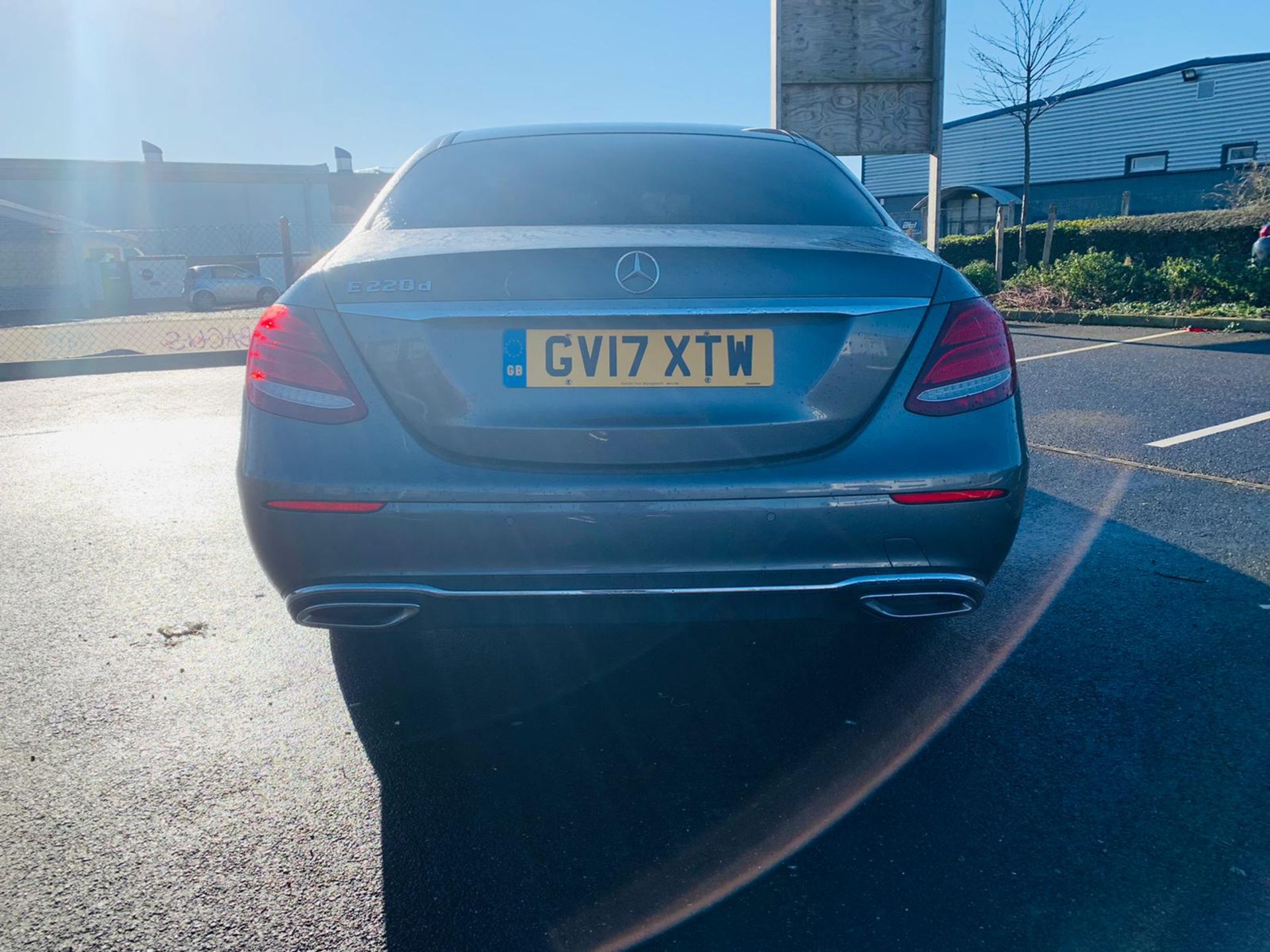 (RESERVE MET) Mercedes E220d Special Equipment Auto 2017 17 Reg - Sat Nav - Reversing Cam - Image 7 of 27