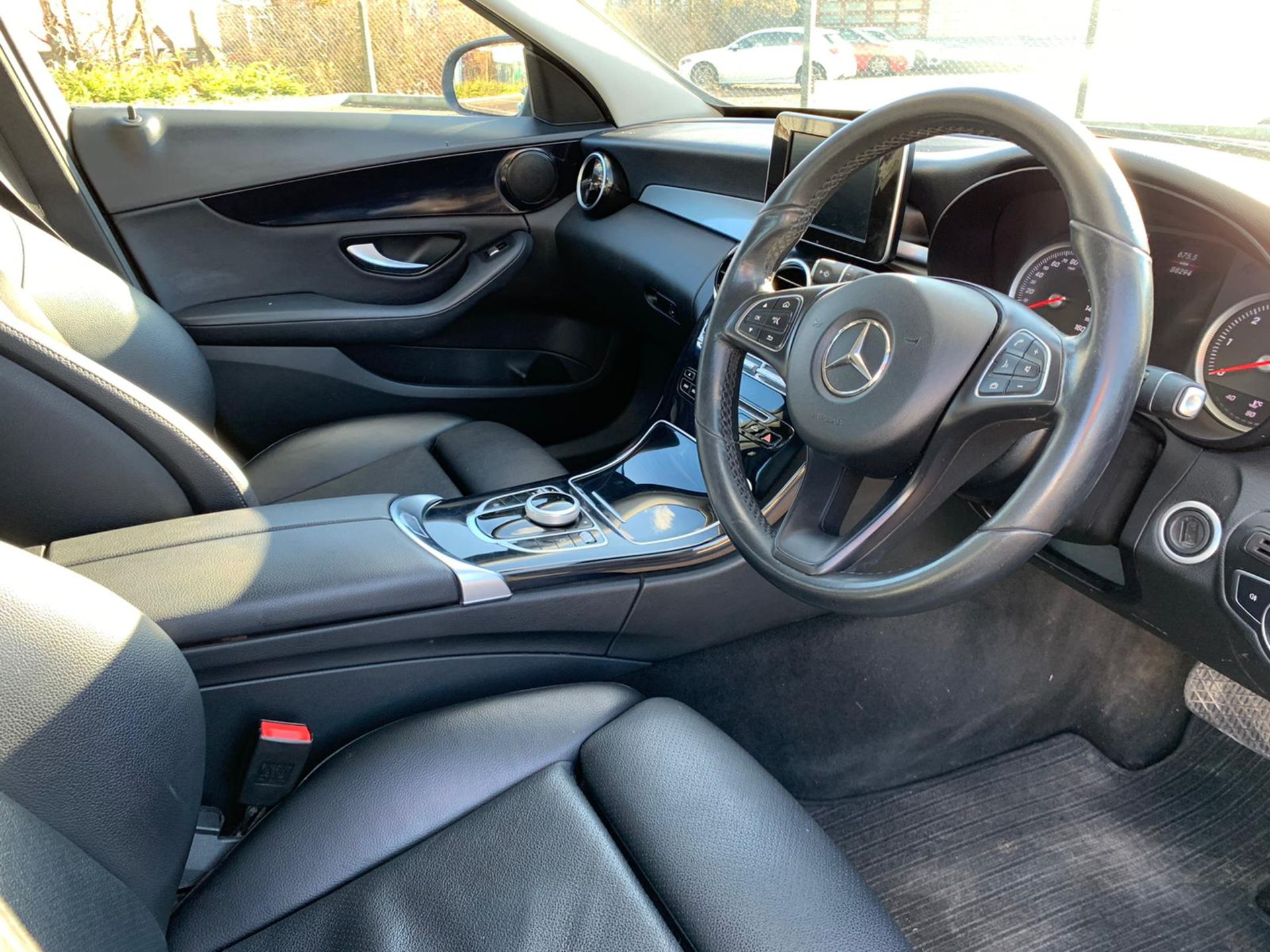 (Reserve Met) Mercedes C220d "Auto"(2018 Model) -1 Keeper -Low Miles - Leather - Sat Nav - Black - - Image 17 of 32