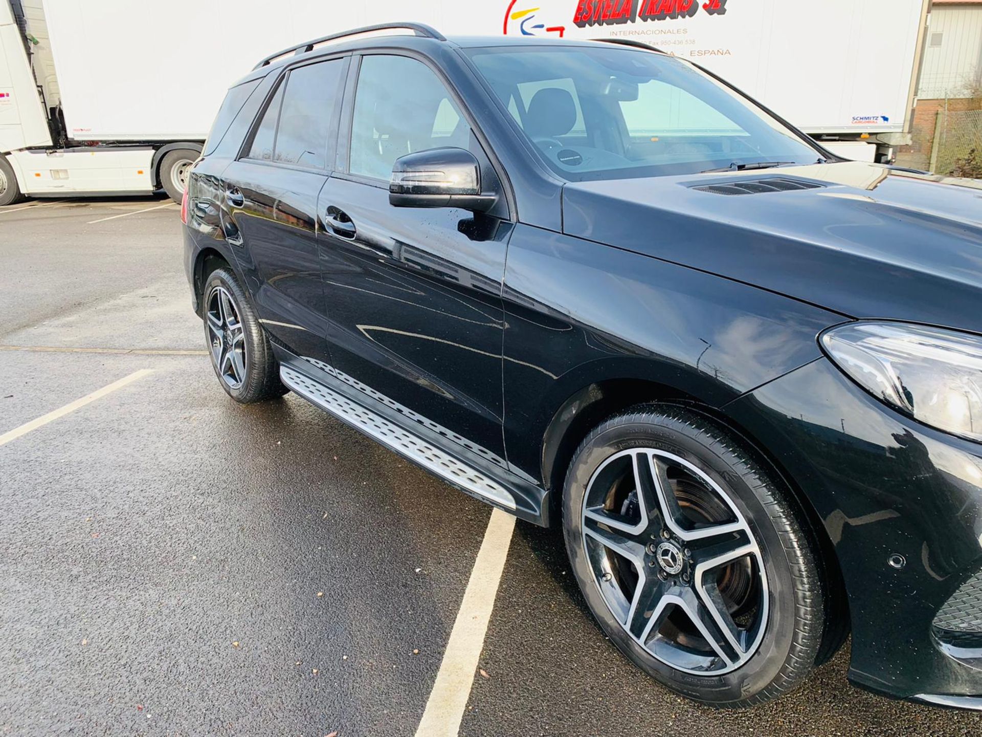 Mercedes GLE 250d 4Matic AMG Night Edition 9G Tronic - 2018 18 Reg - Only 31K Miles - BIG SPEC - Image 5 of 37