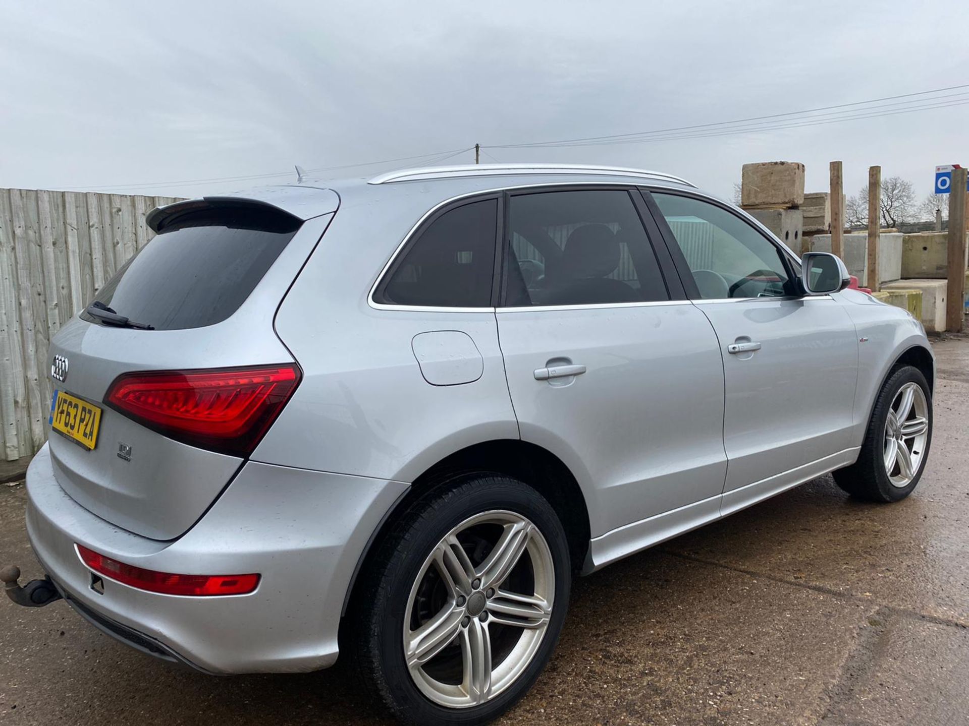 Audi Q5 2.0 TDI S Line Plus Quattro - 2014 Model - Sat Nav - Parking Sensors - Leather - Image 5 of 28