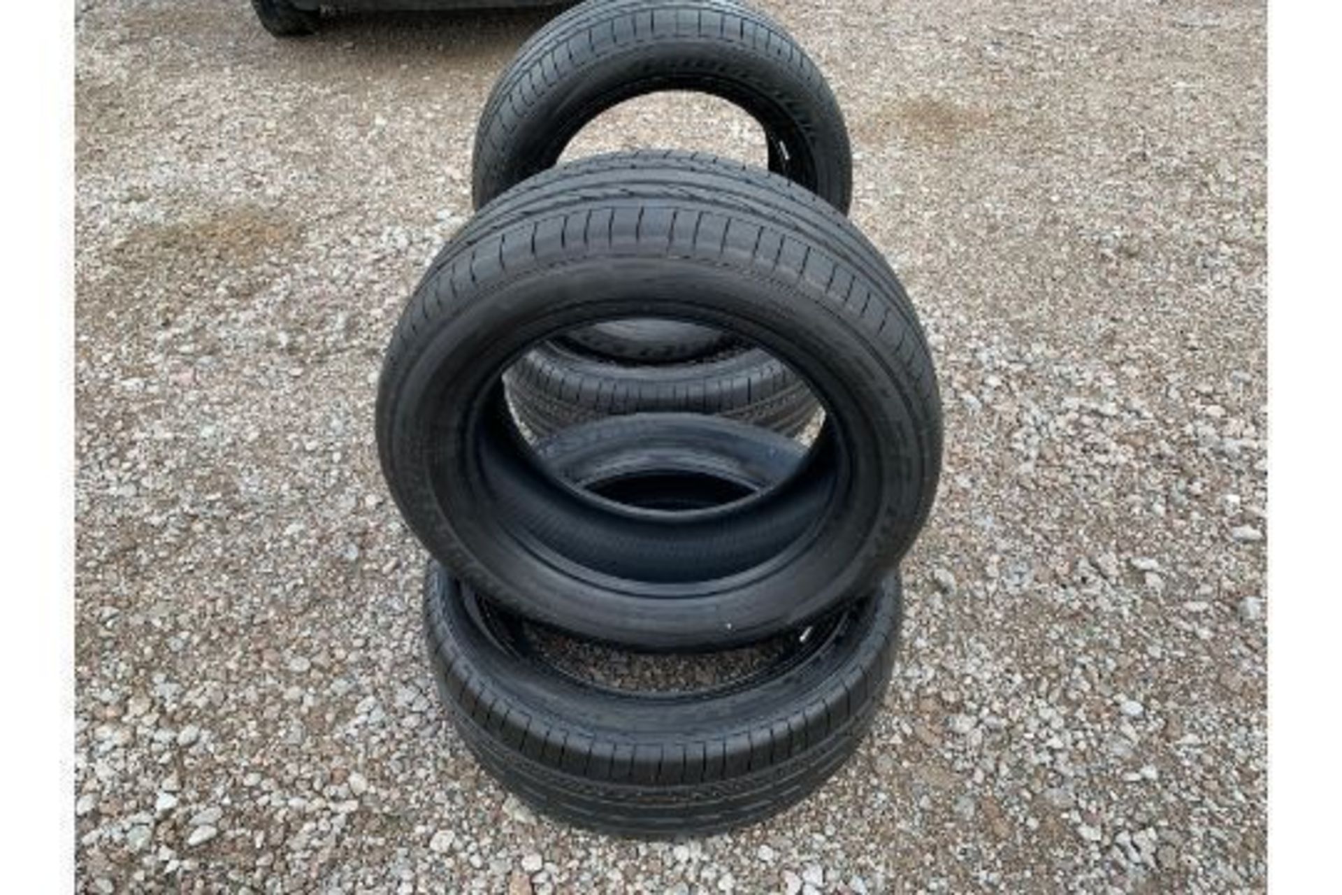 (Reserve Met)Bridgestone Dueler H/P Sport 255/55R19 111H 4x4 Tyre - Fits Various Cars (BRAND NEW) - Image 2 of 7