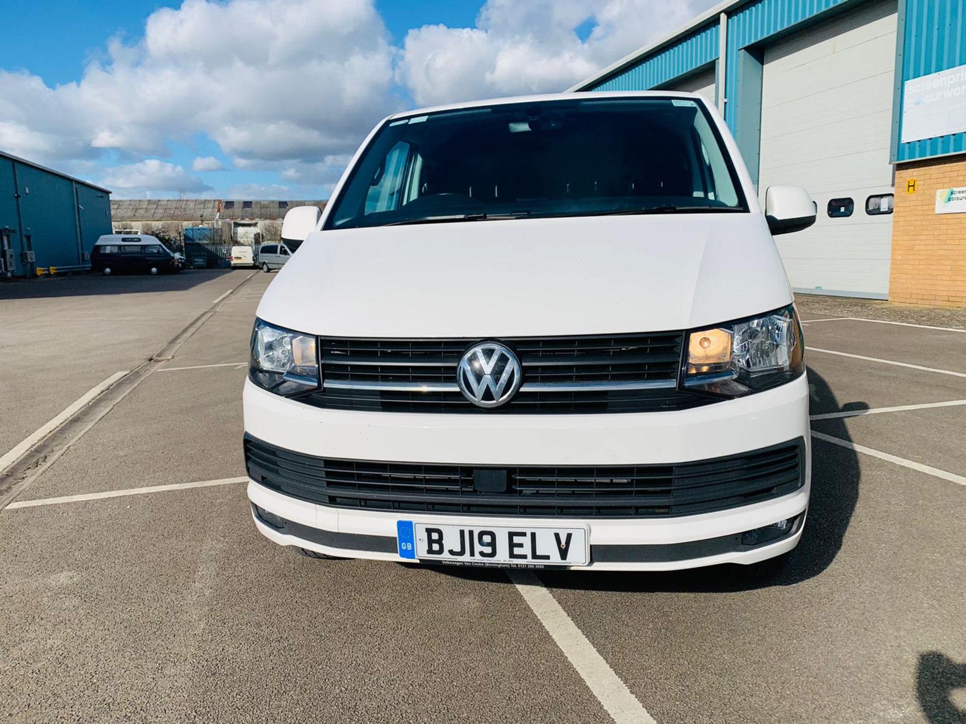 (RESERVE MET) Volkswagen (VW) Transporter 2.0 TDI 150 Highline T28 2019 19 Model - Parking Sensors - - Image 7 of 24