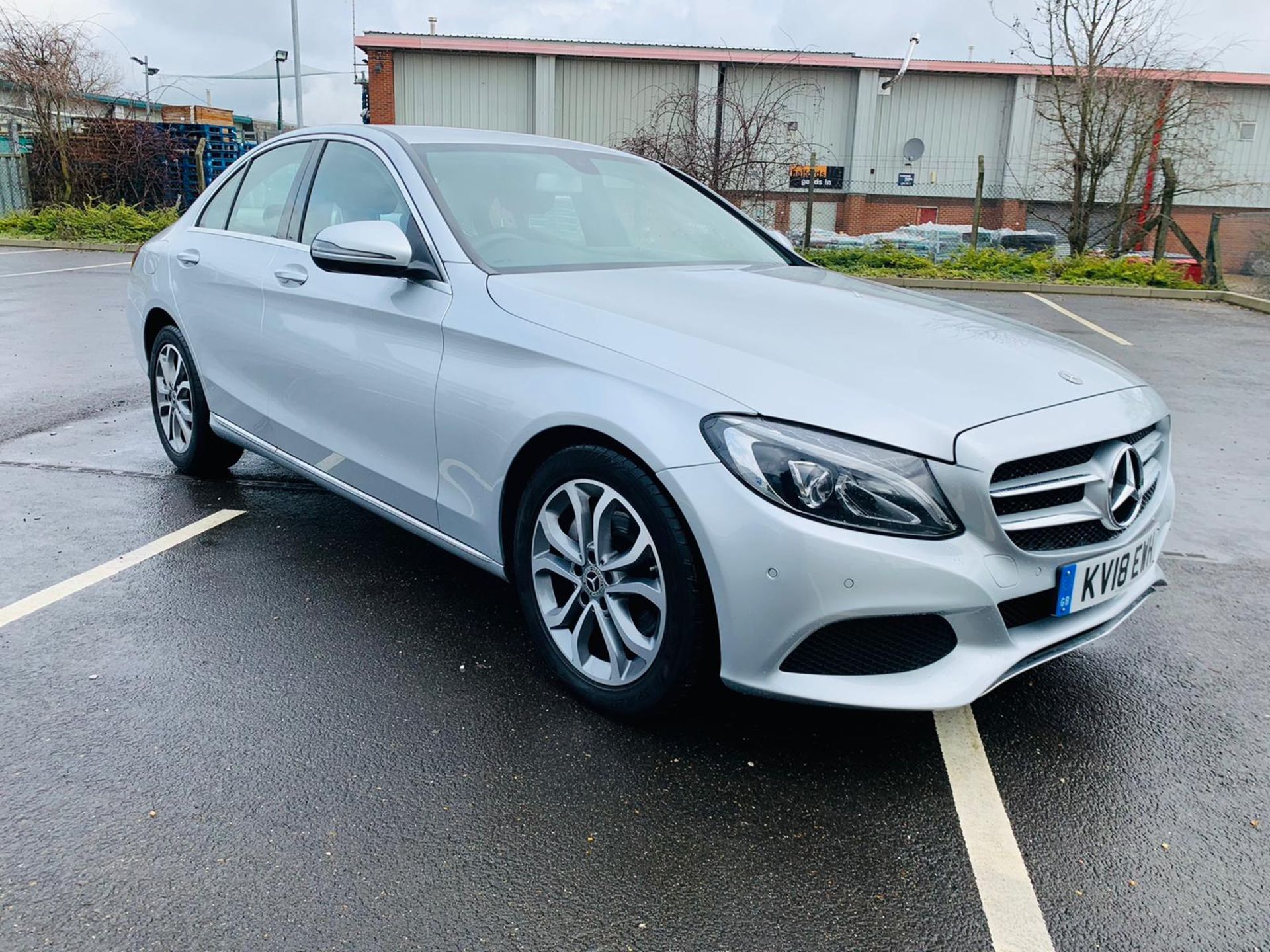 Mercedes C220d *Sport* Auto - 2018 18 Reg - Sat Nav - Reversing Cam - Leather