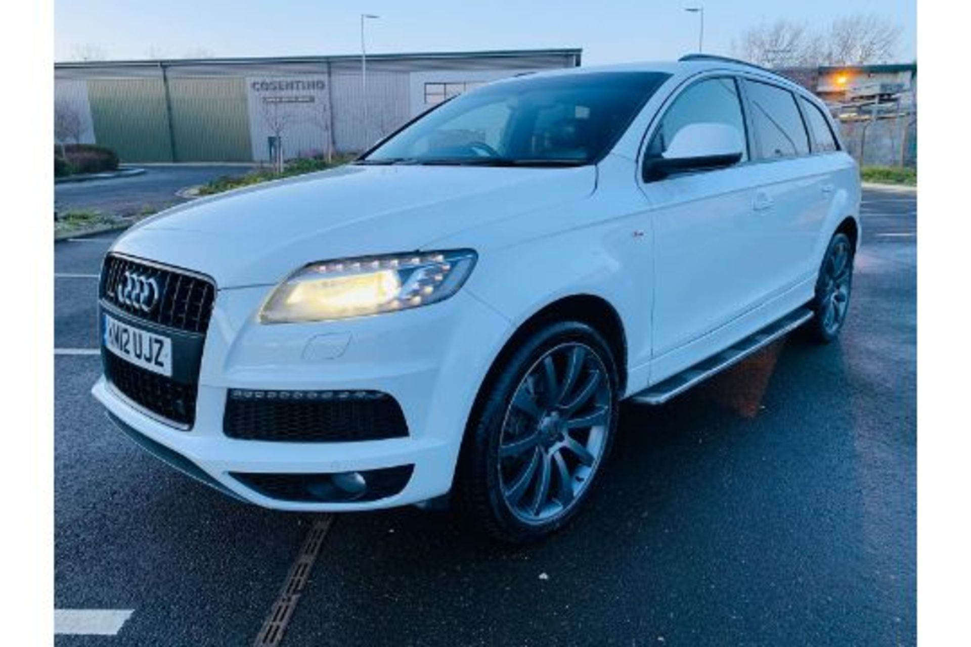 Audi Q7 3.0 TDI Quattro S Line Plus Auto (7 Seats) - 12 Reg - Only 63k Miles -Sat Nav- - Image 2 of 37