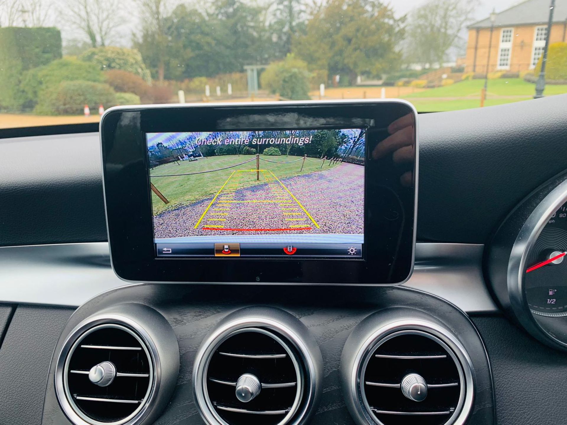 Mercedes C300H AMG Line Auto Electric Diesel Hybrid - 2018 18 Reg - Reversing Cam - Sat Nav - Image 26 of 37