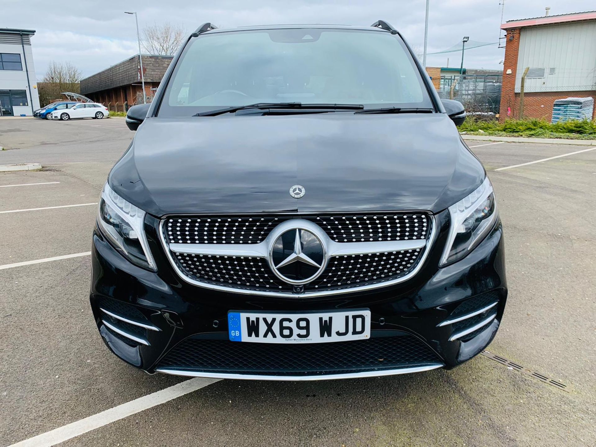 (Reserve Met)Mercedes V220d AMG Line 9G-Tronic (Extra Long) 2020 Model - Full Leather - Sat Nav - Image 2 of 42