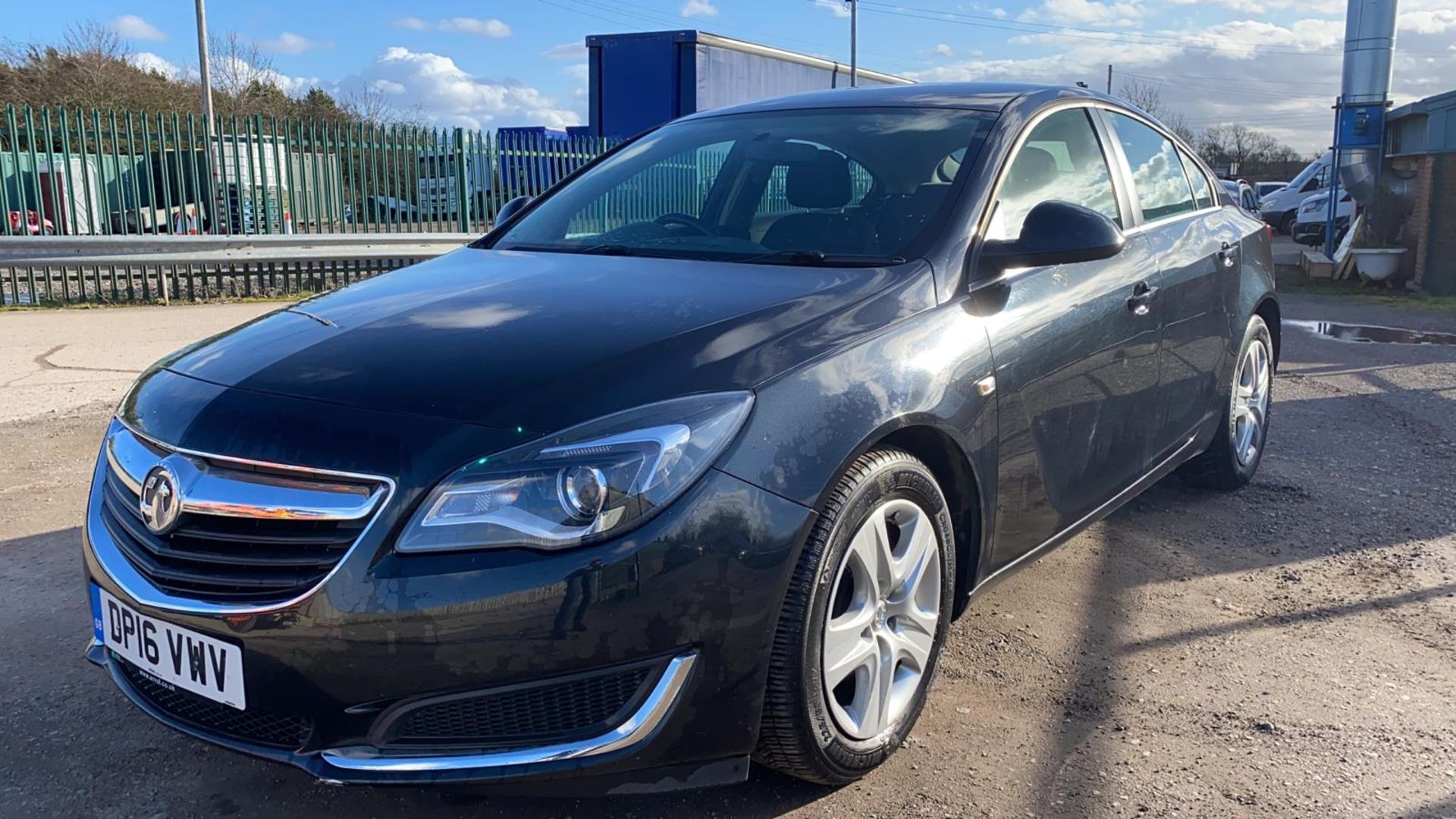 (RESERVE MET) Vauxhall Insignia 1.6 CDTI ecoFLex Design Nav - 2016 16 Reg - Service History - - Image 6 of 17