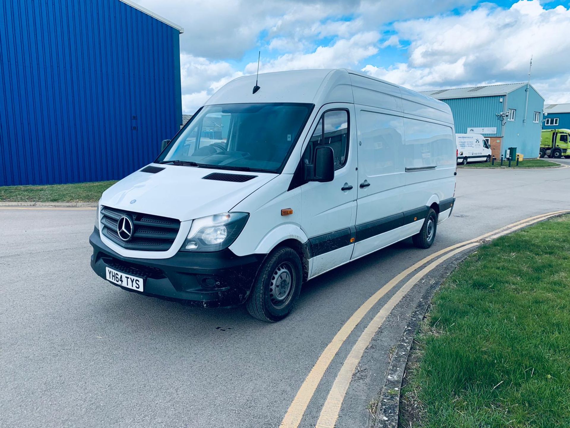 (Reserve Met) Mercedes Sprinter 310 CDI Long Wheel Base High Roof - 6 Speed - 2015 Model - Image 3 of 15