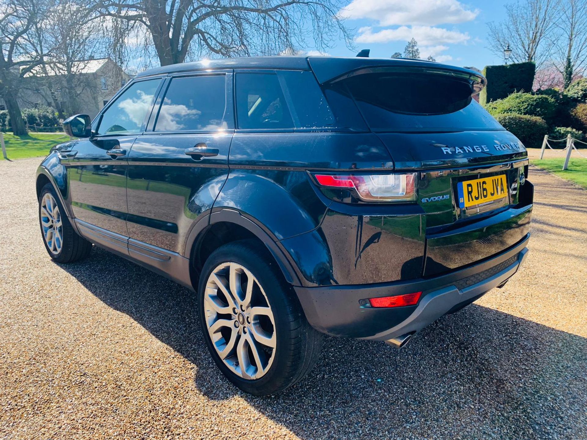 (RESERVE MET) Range Rover Evoque 2.0 ED4 SE Tech - 2016 16 Reg - Leather - Parking Sensors - Image 4 of 23